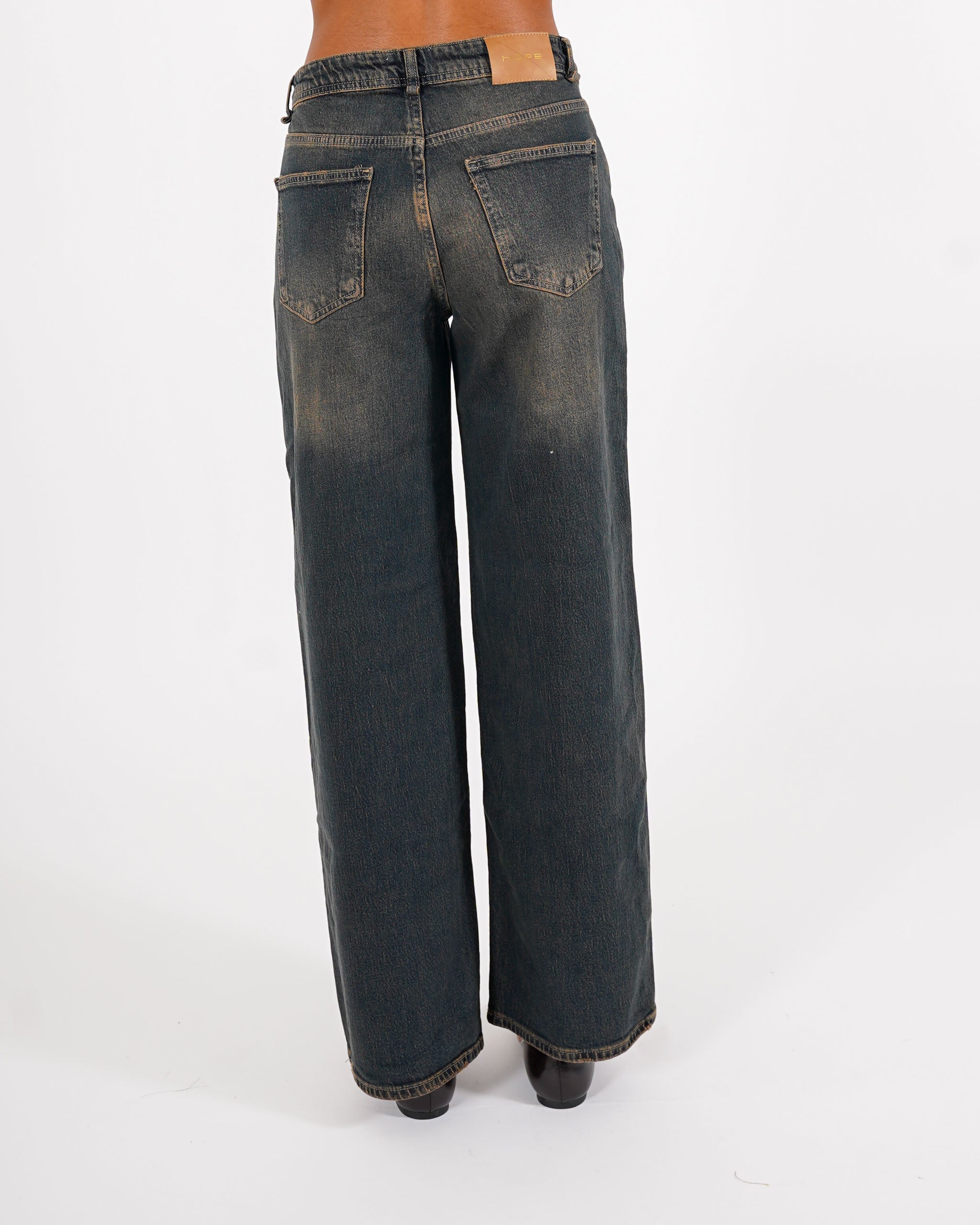 Jeans balloon fit in tela denim - Contenta