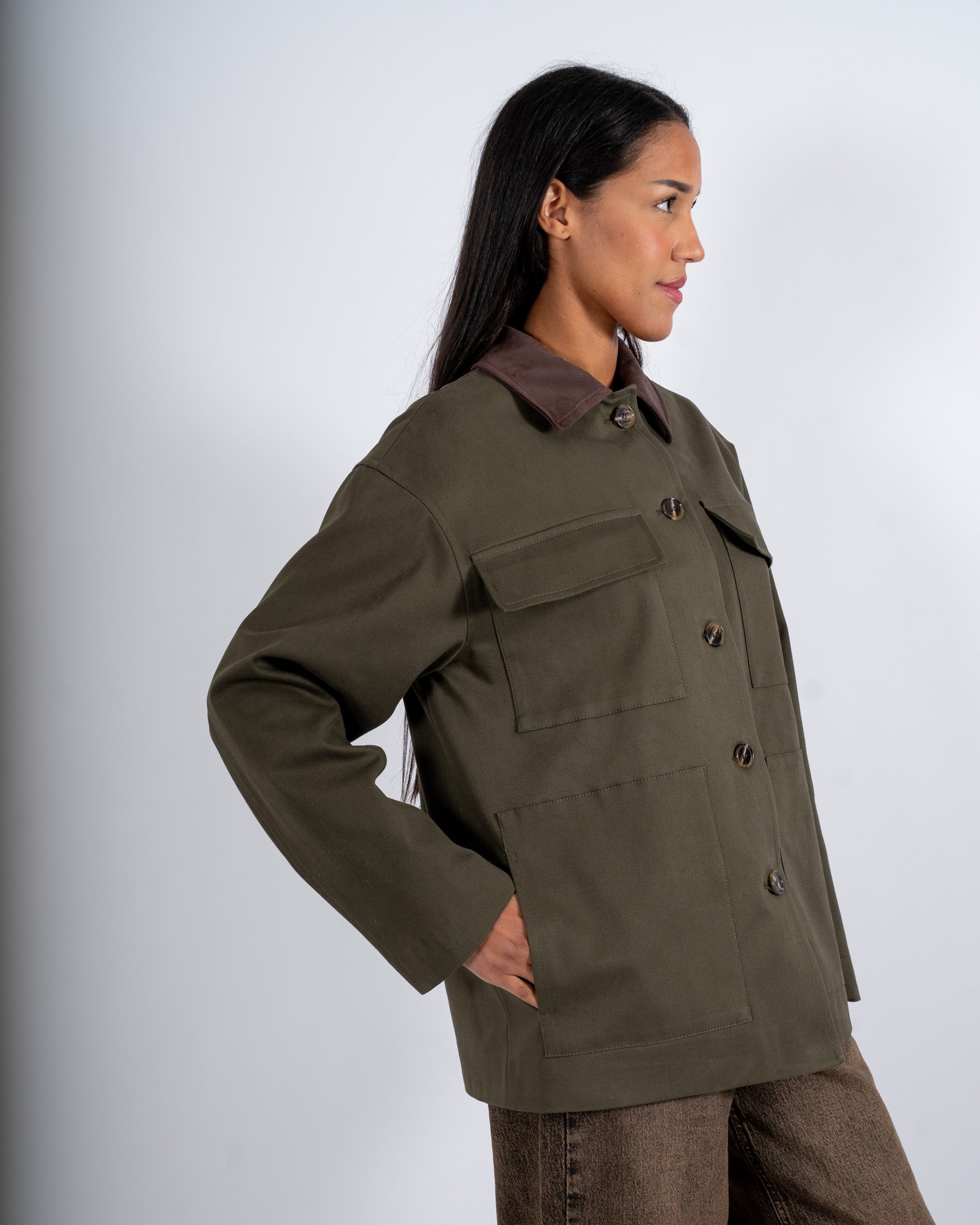 Field jacket con tasche a pattina e dettagli in eco camoscio - Filomena