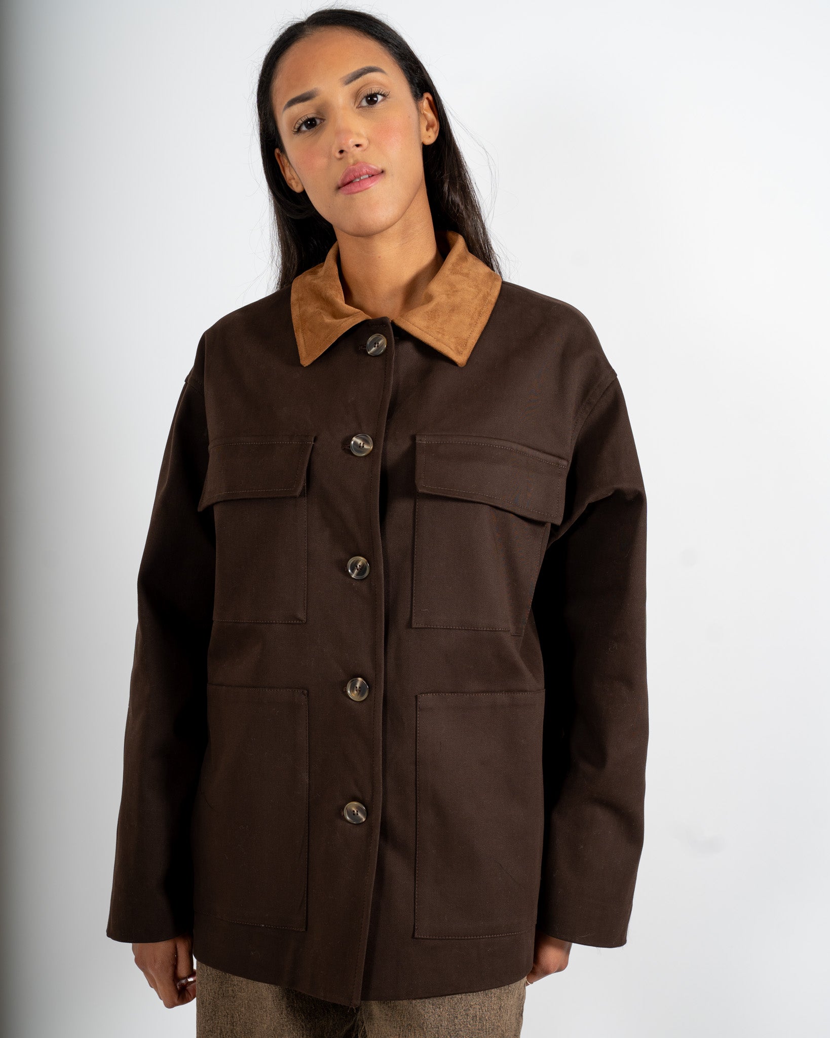 Field jacket con tasche a pattina e dettagli in eco camoscio - Filomena
