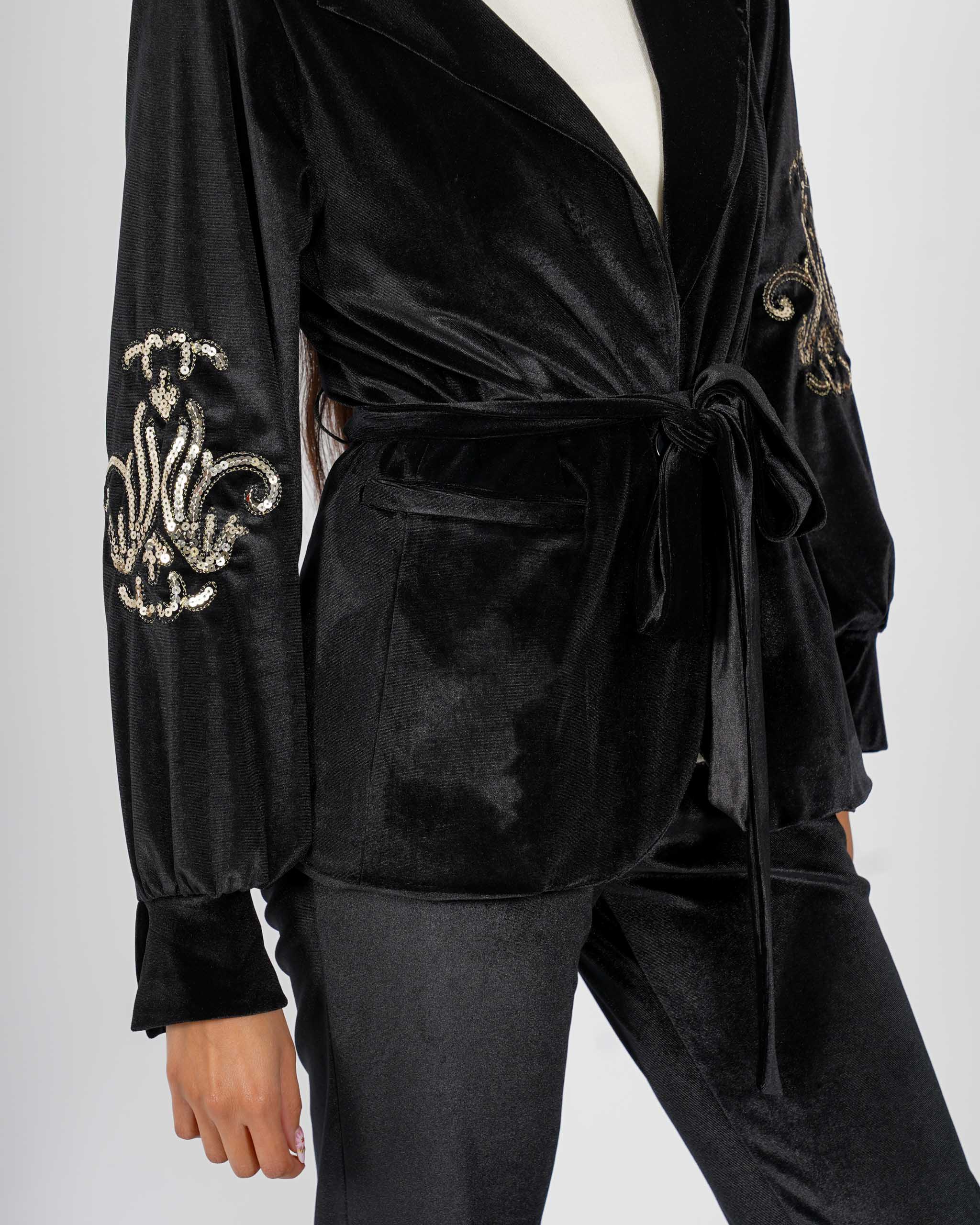 Giacca monopetto con cintura e ricamo in velluto liscio - Sporadica