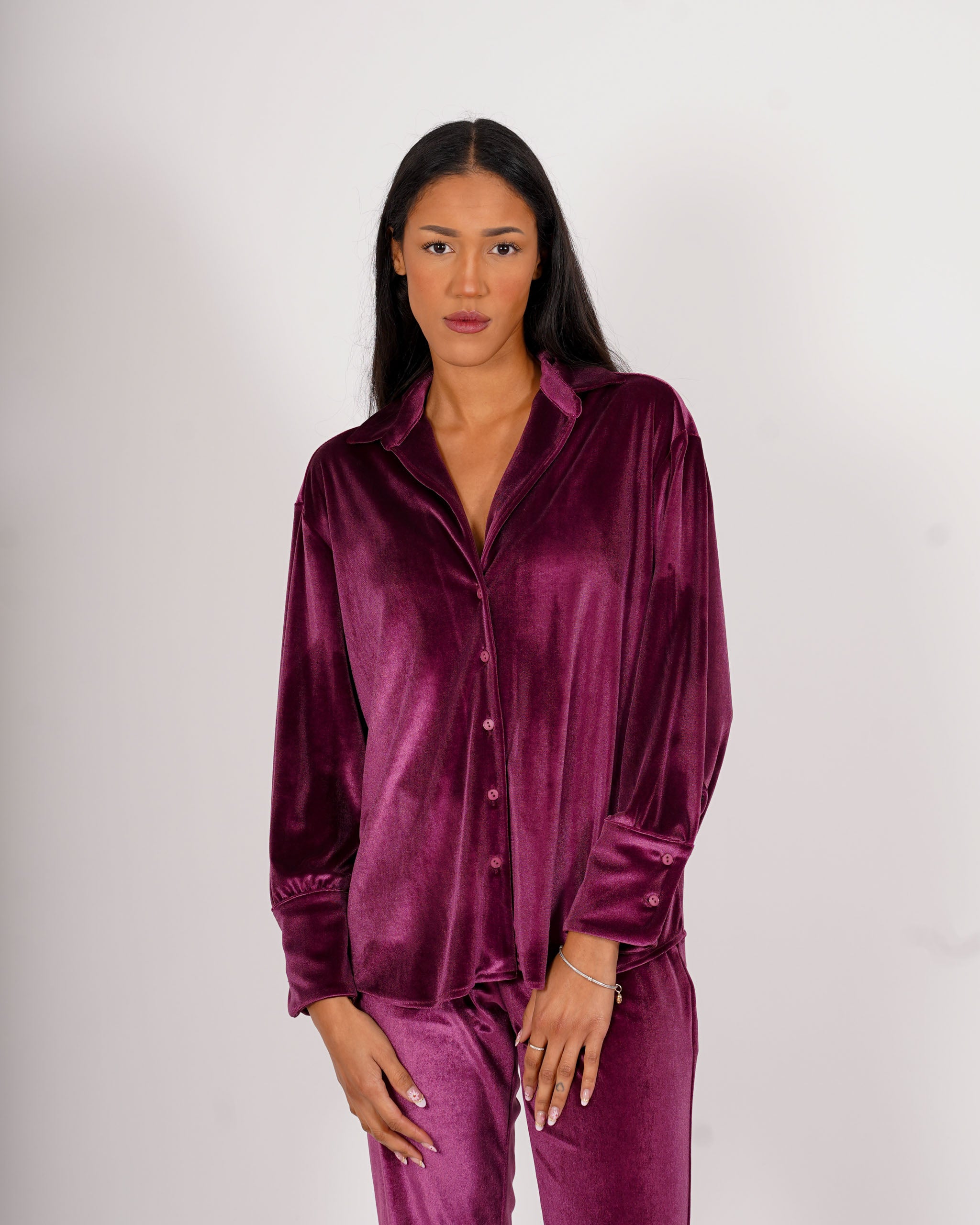 Camicia slim fit in velluto liscio - Leggera