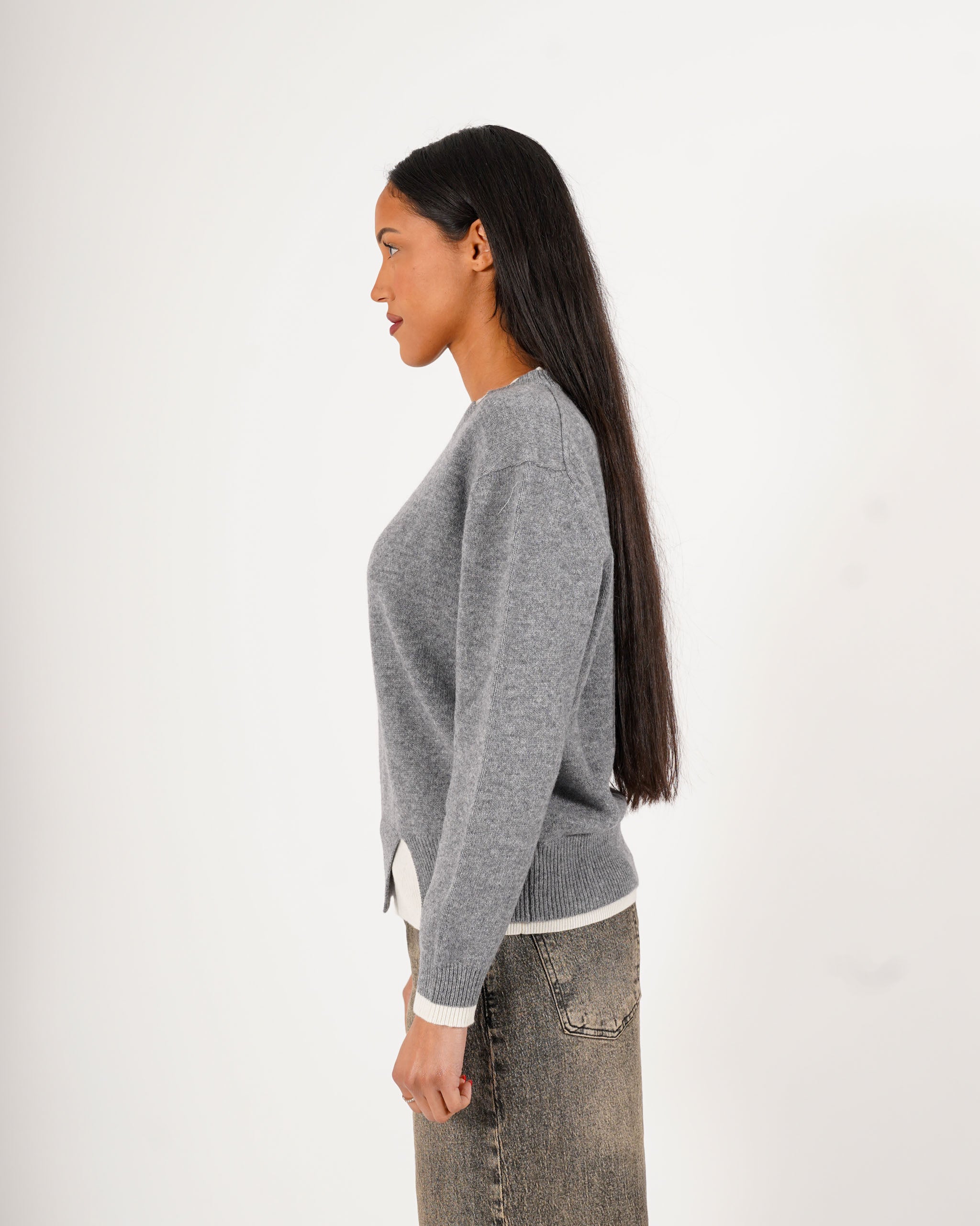 Maglia girocollo con dettaglio sul collo e fondo - Tiepida