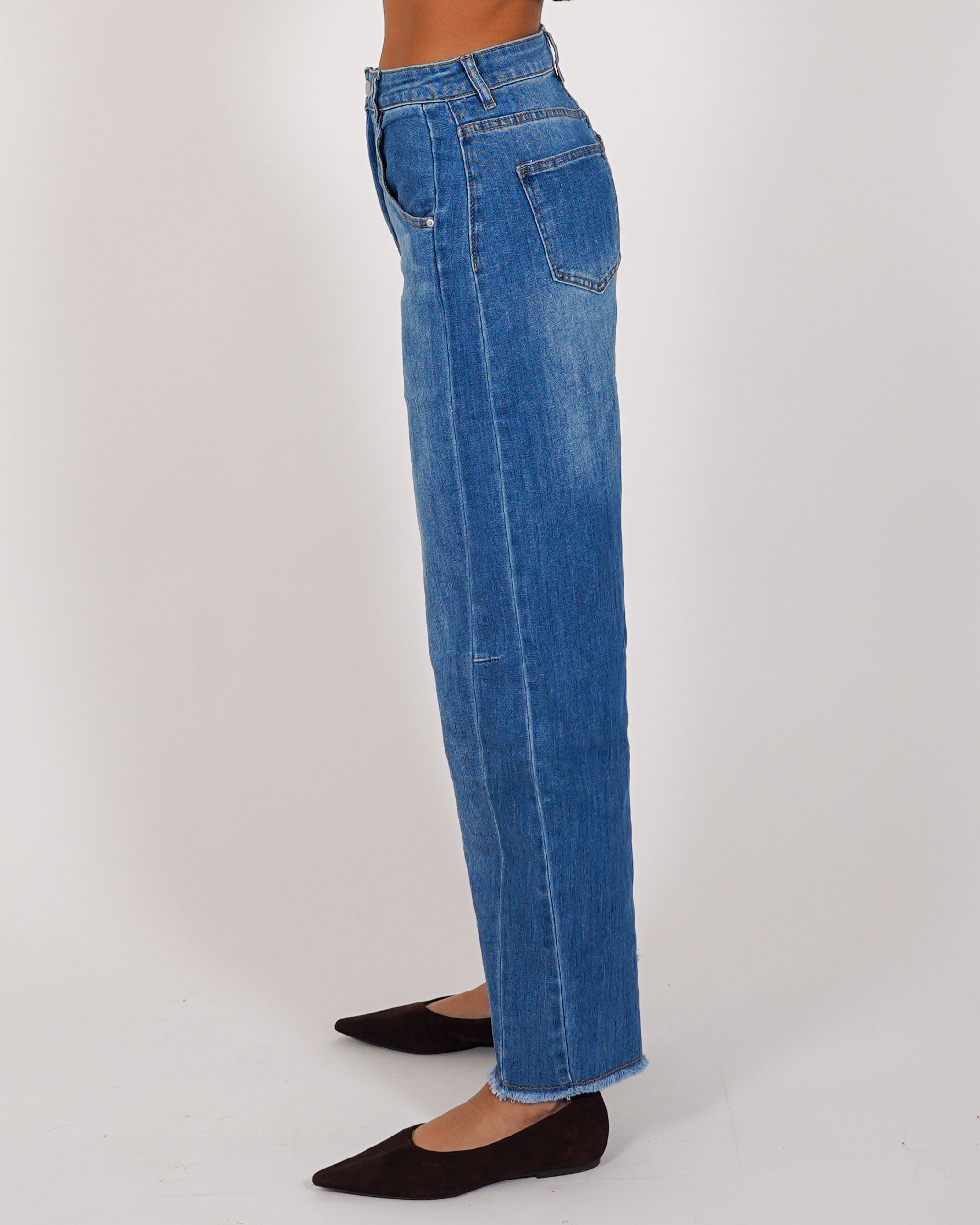 Jeans balloon fit con fondo a frange in tela denim - Dorothy