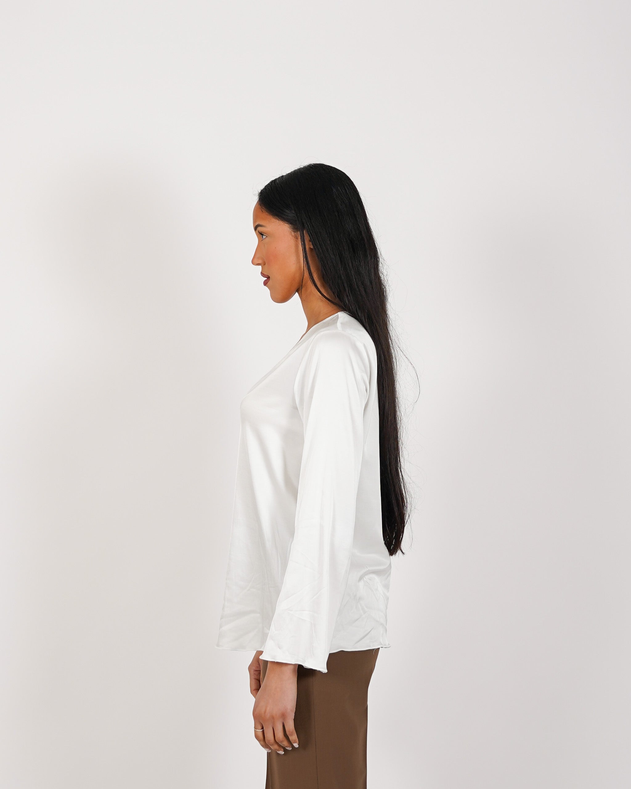 Blusa scollo a v manica lunga in raso - Carrà