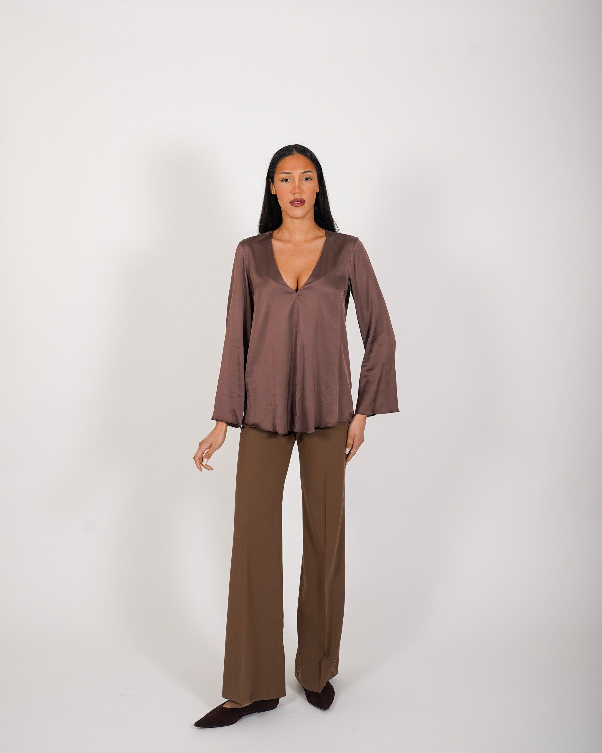 Blusa scollo a v manica lunga in raso - Carrà