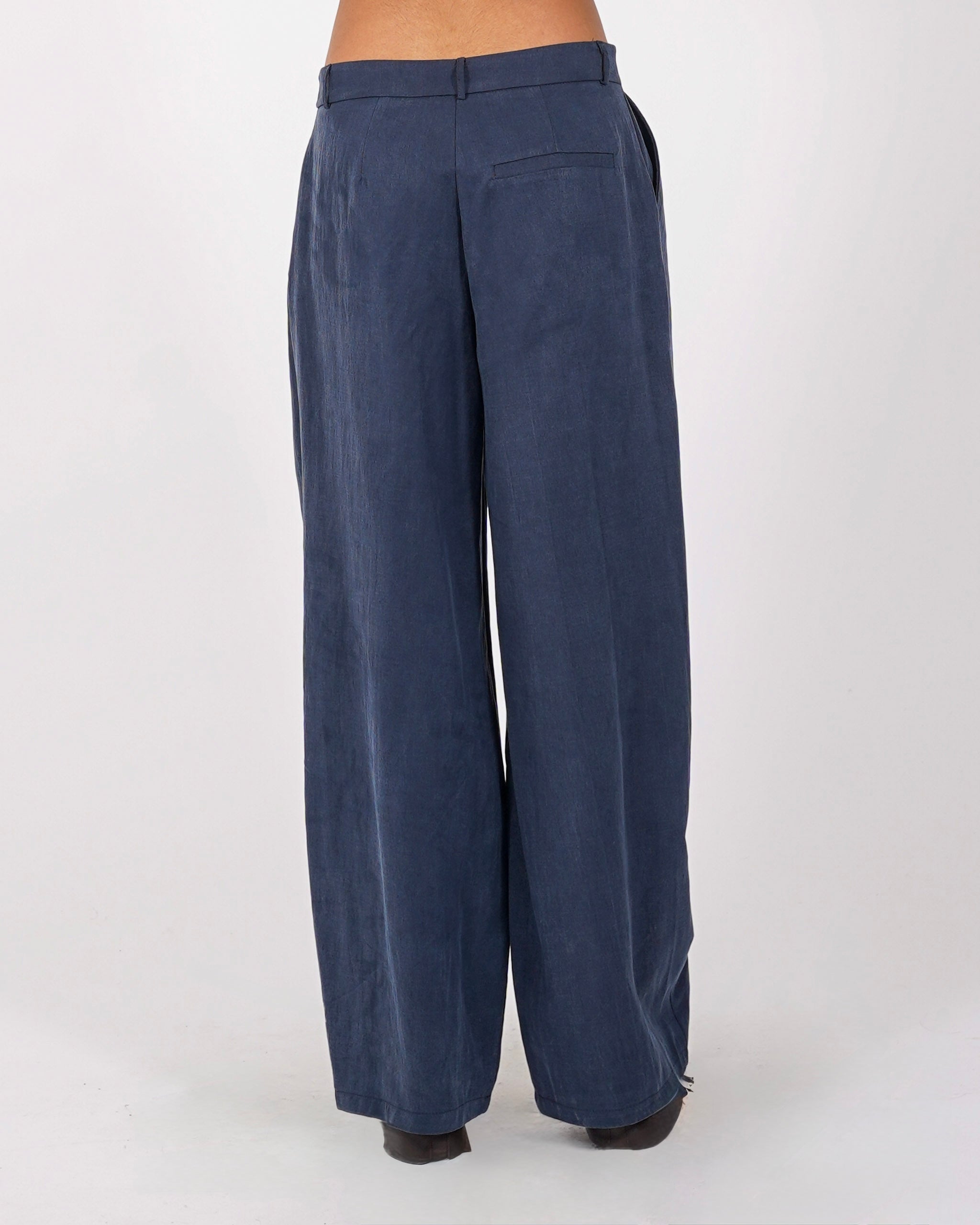 Pantaloni con baschina e gamba larga - Celine