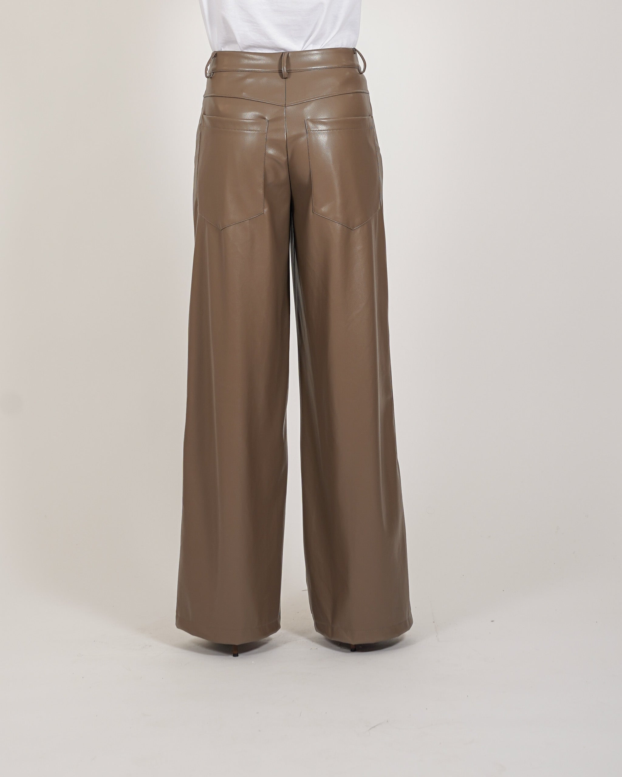 Pantaloni regular in ecopelle - Monotona