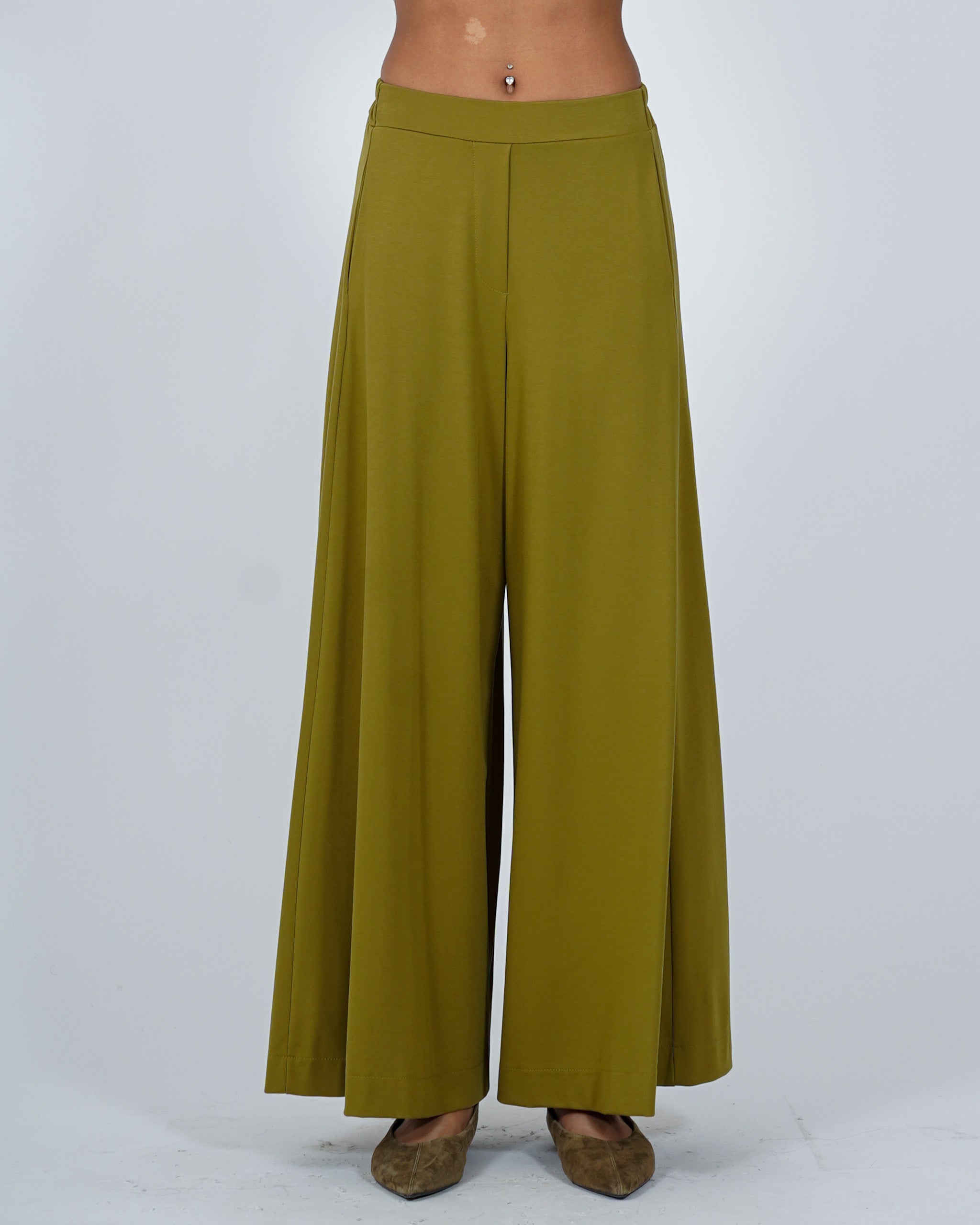 Pantaloni con baschina e gamba larga - Karen