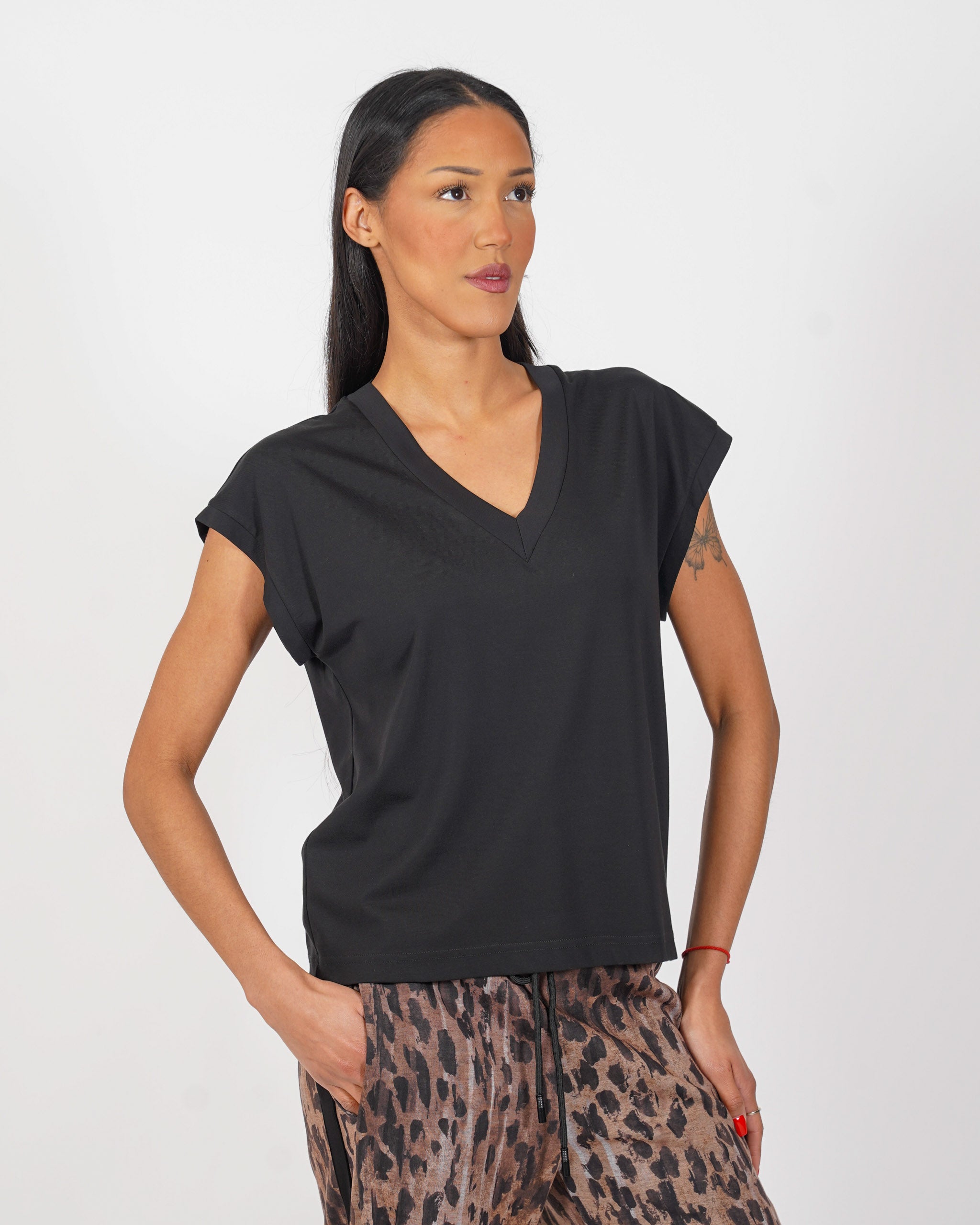 Shirt scollo a v regular fit - Semplice