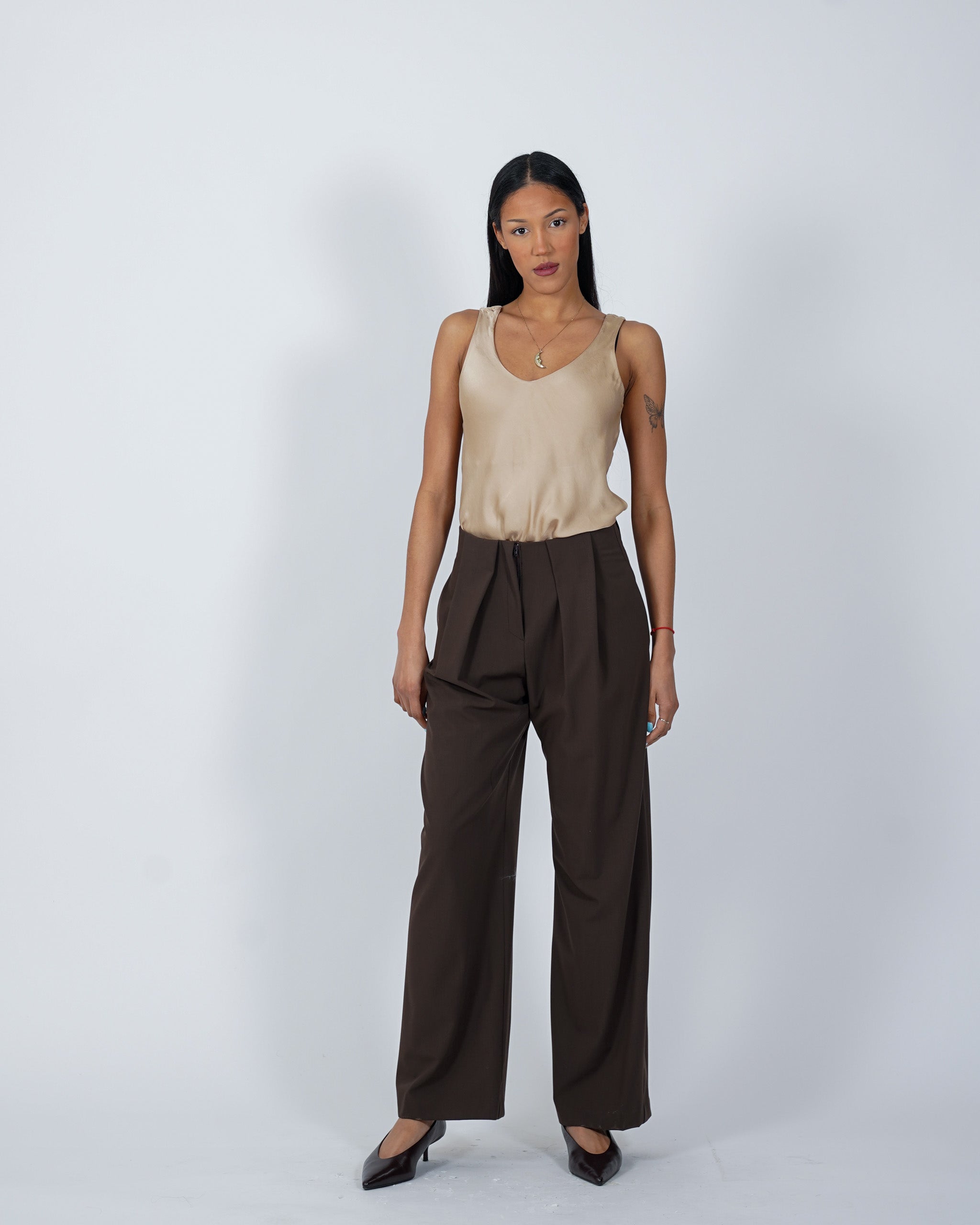 Pantaloni vita alta con pence vestibilità regular in gabardina stretch - Agostina
