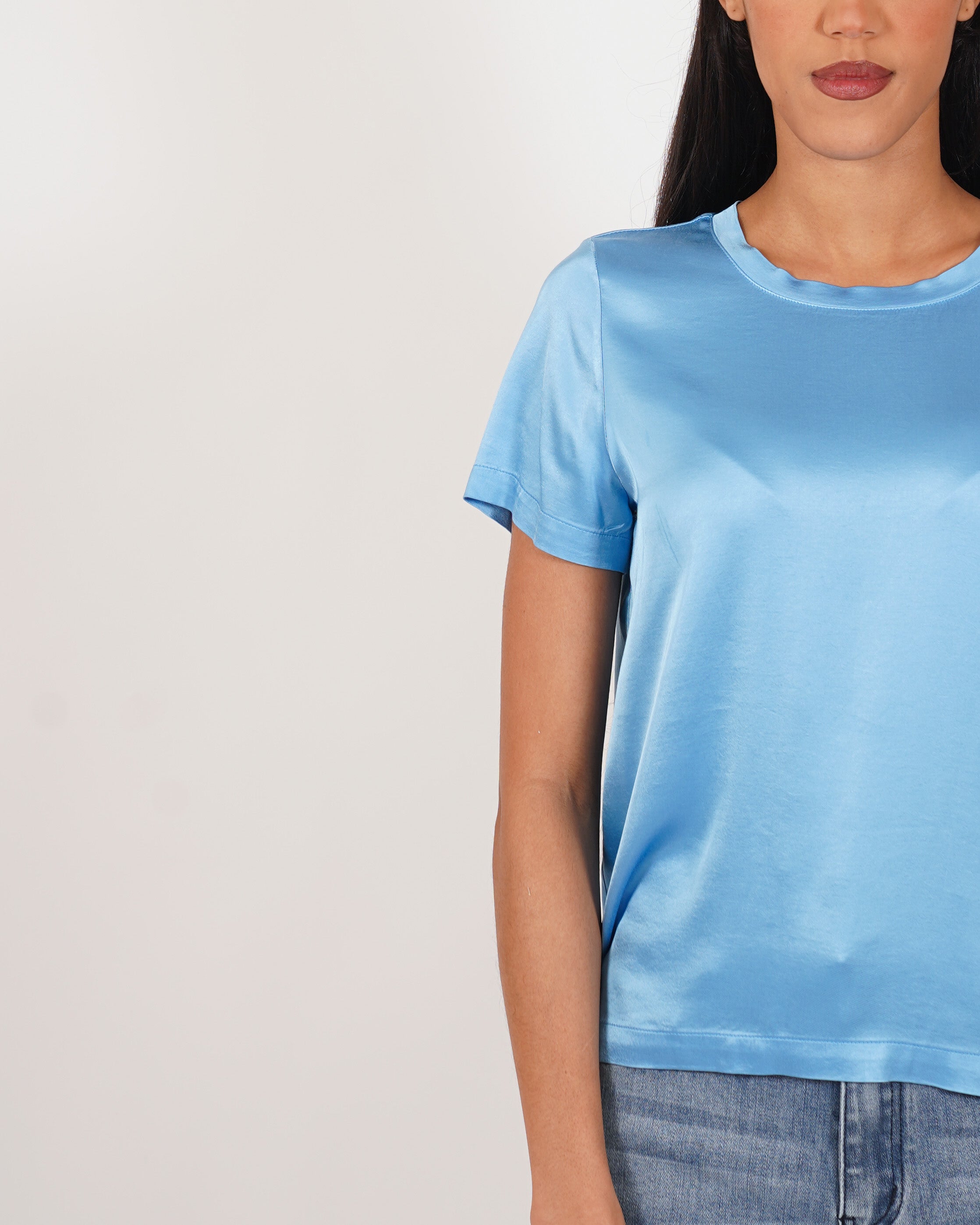 Blusa girocollo mezza manica in raso - Rewill