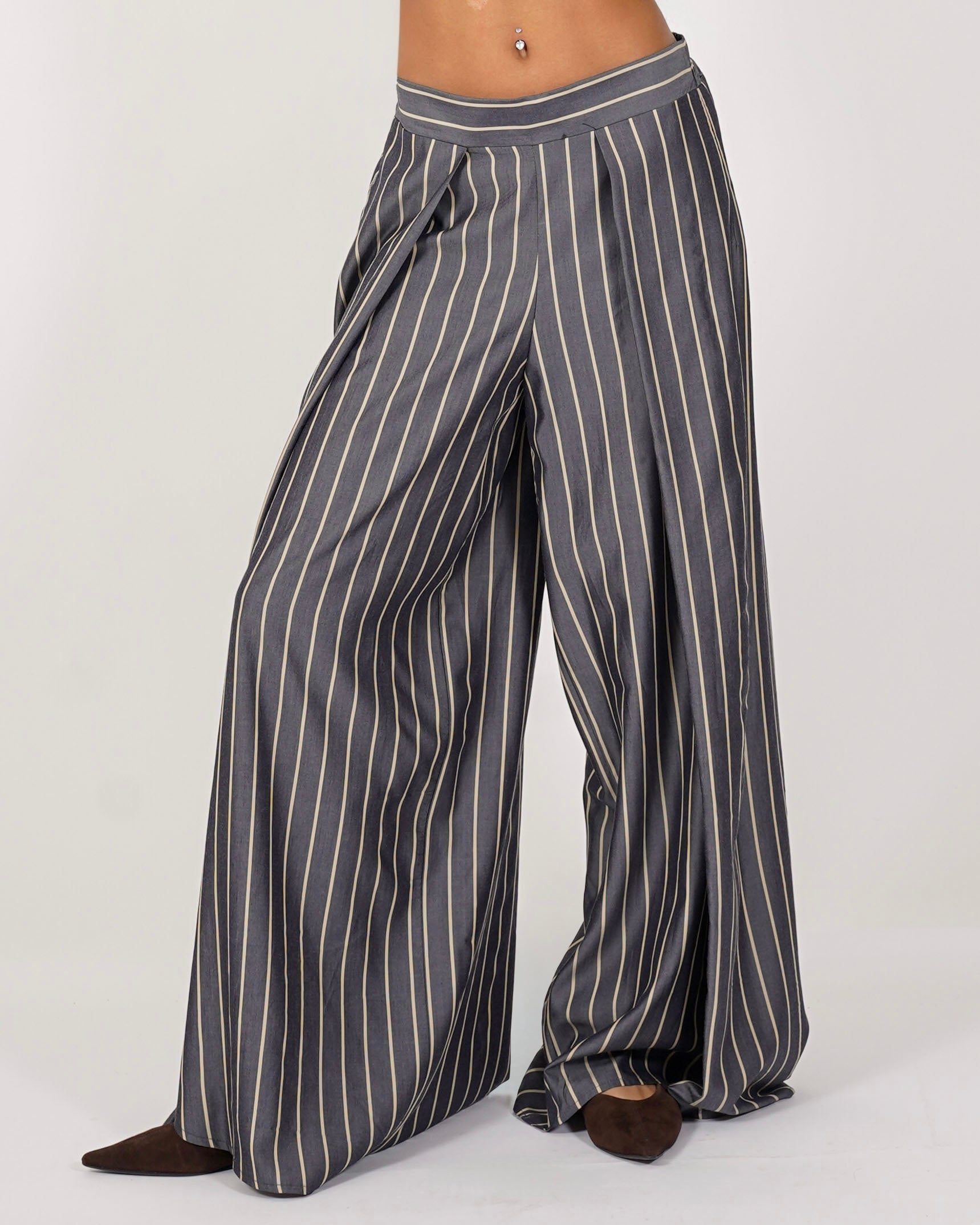 Pantaloni con baschina e gamba larga - Giuditta