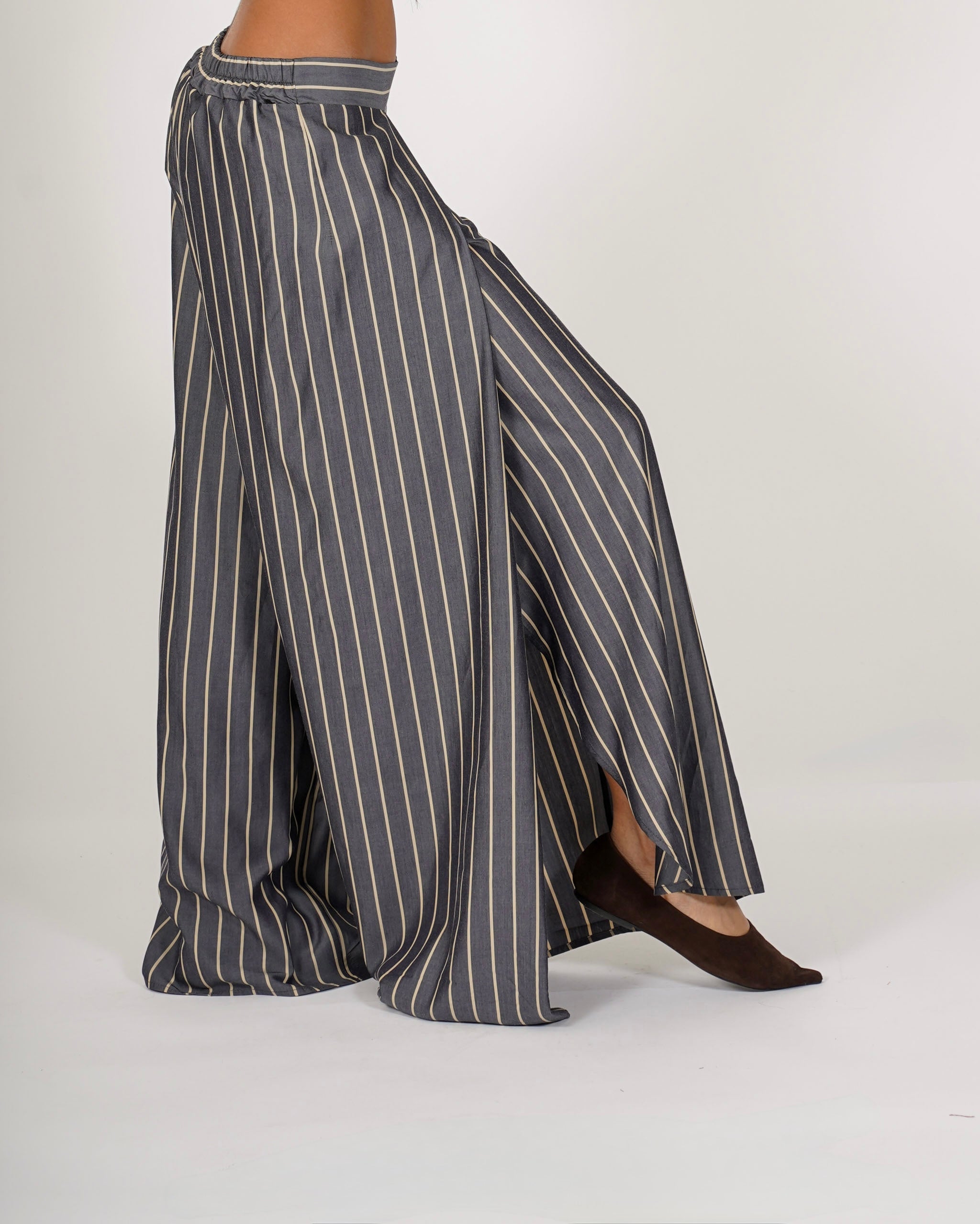 Pantaloni con baschina e gamba larga - Giuditta