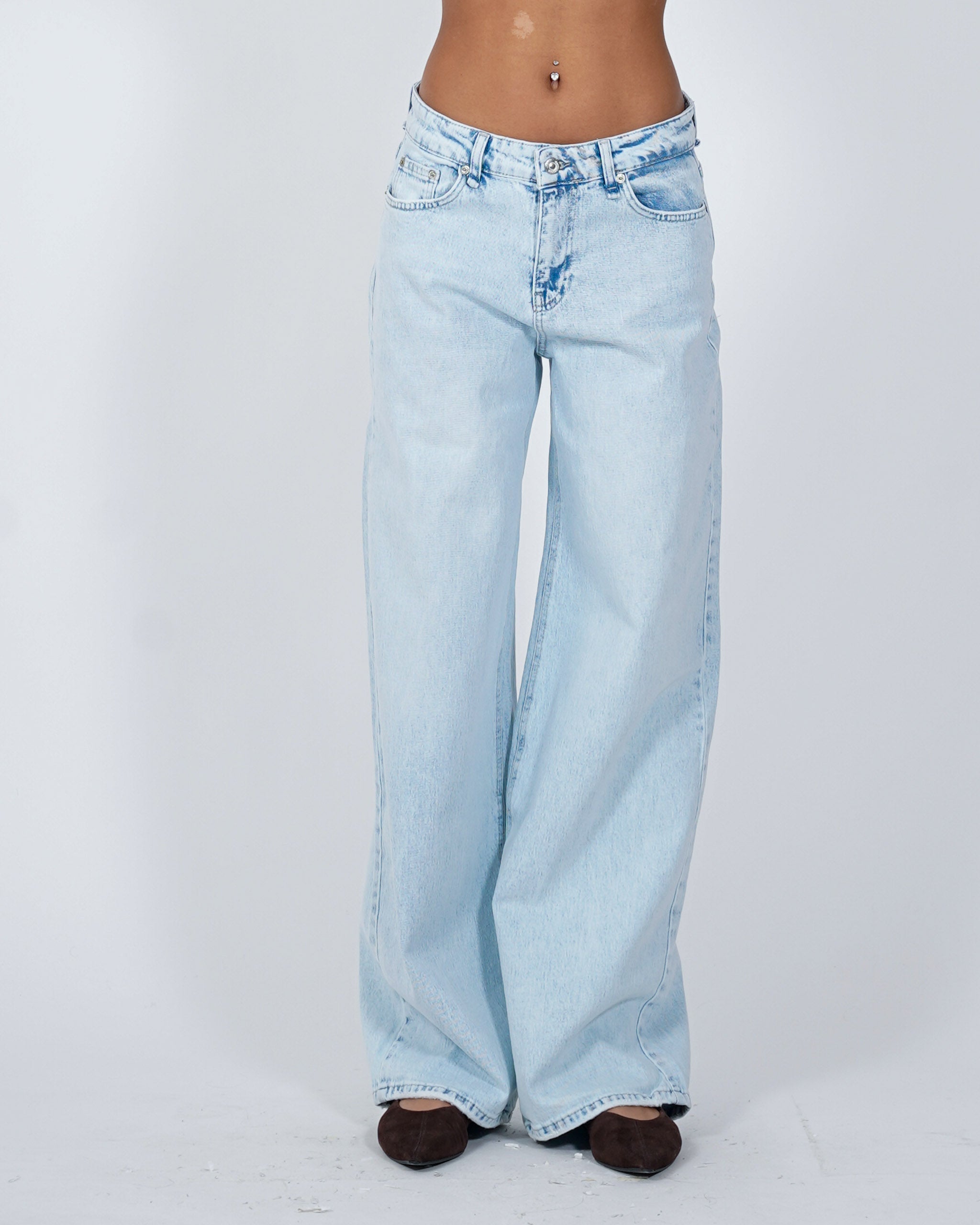 Jeans balloon fit in tela denim - Contenta