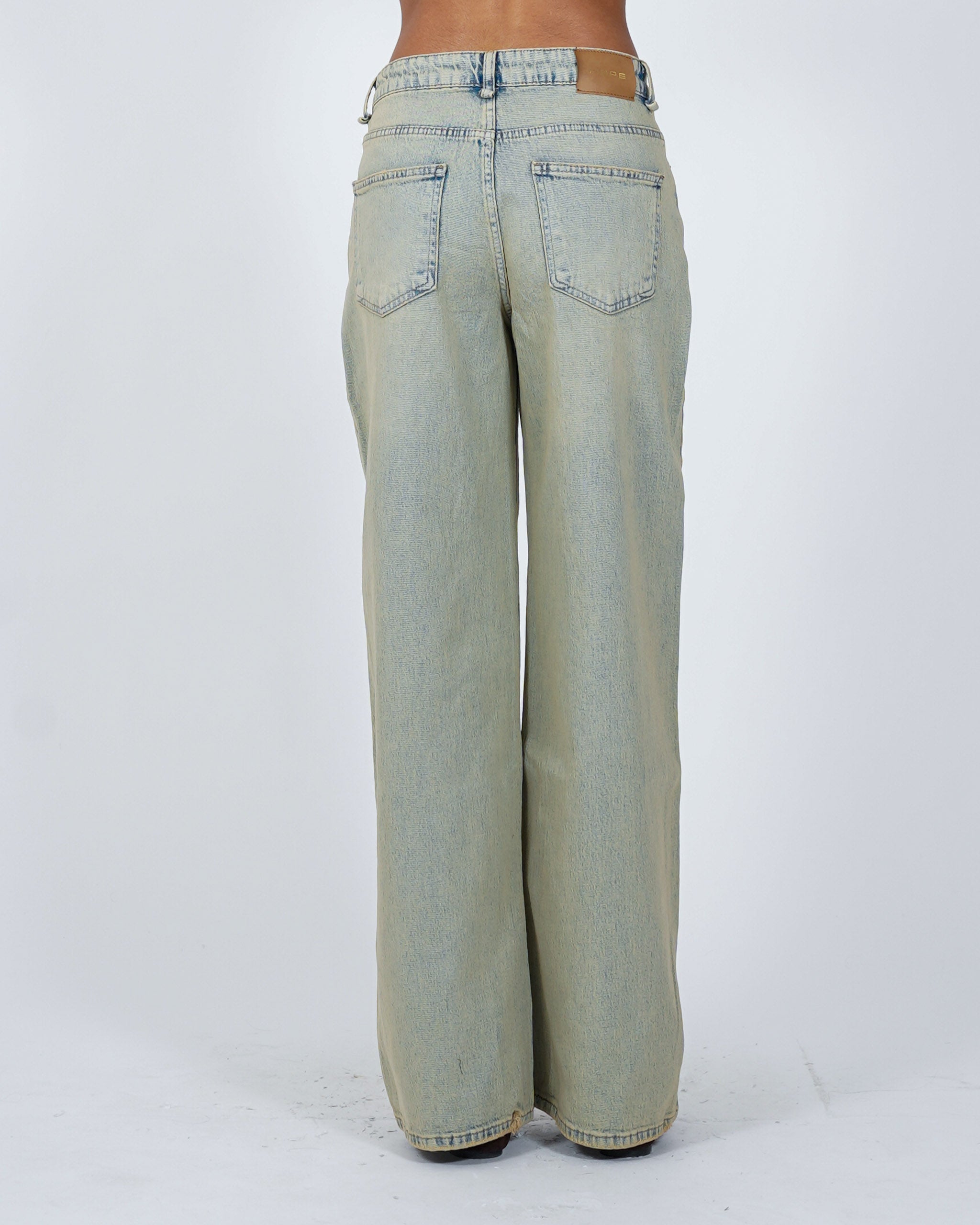 Jeans balloon fit in tela denim - Contenta