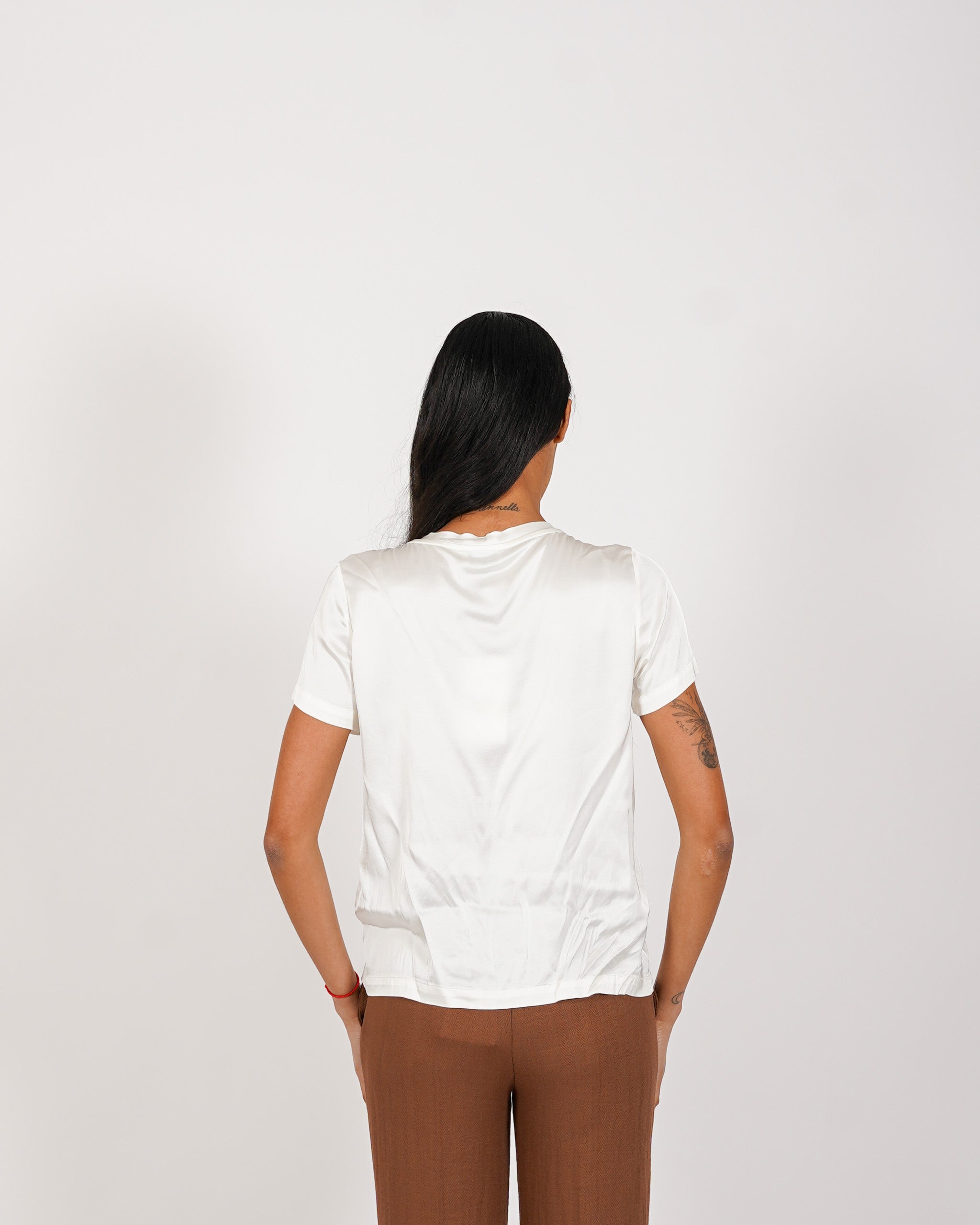 Blusa girocollo mezza manica in raso - Rewill