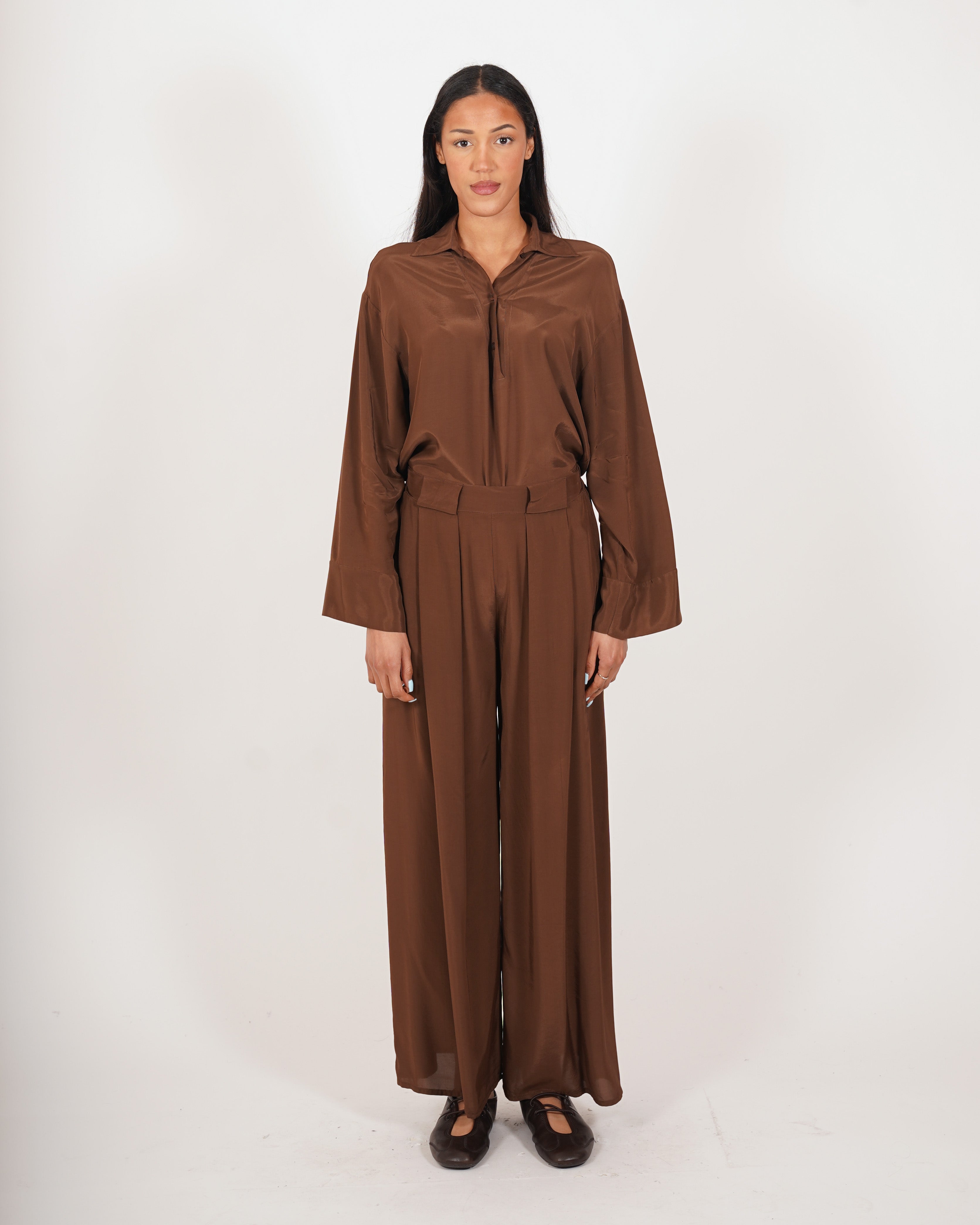 Blusa con colletto e bottoni in mano viscosa - Pignola