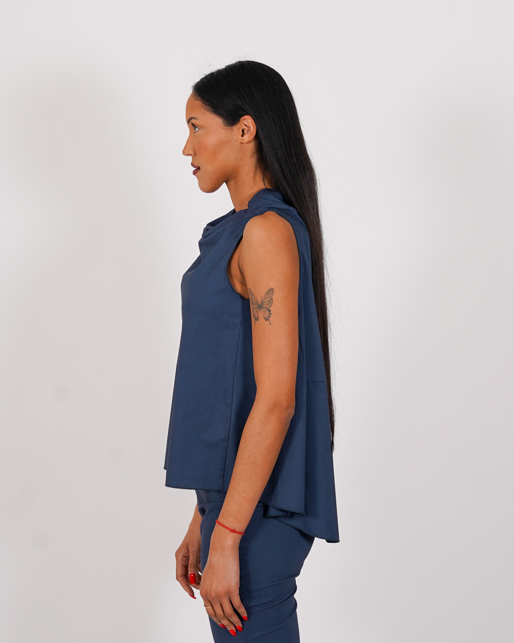 Blusa smanicata in bengalina stretch - Tricella