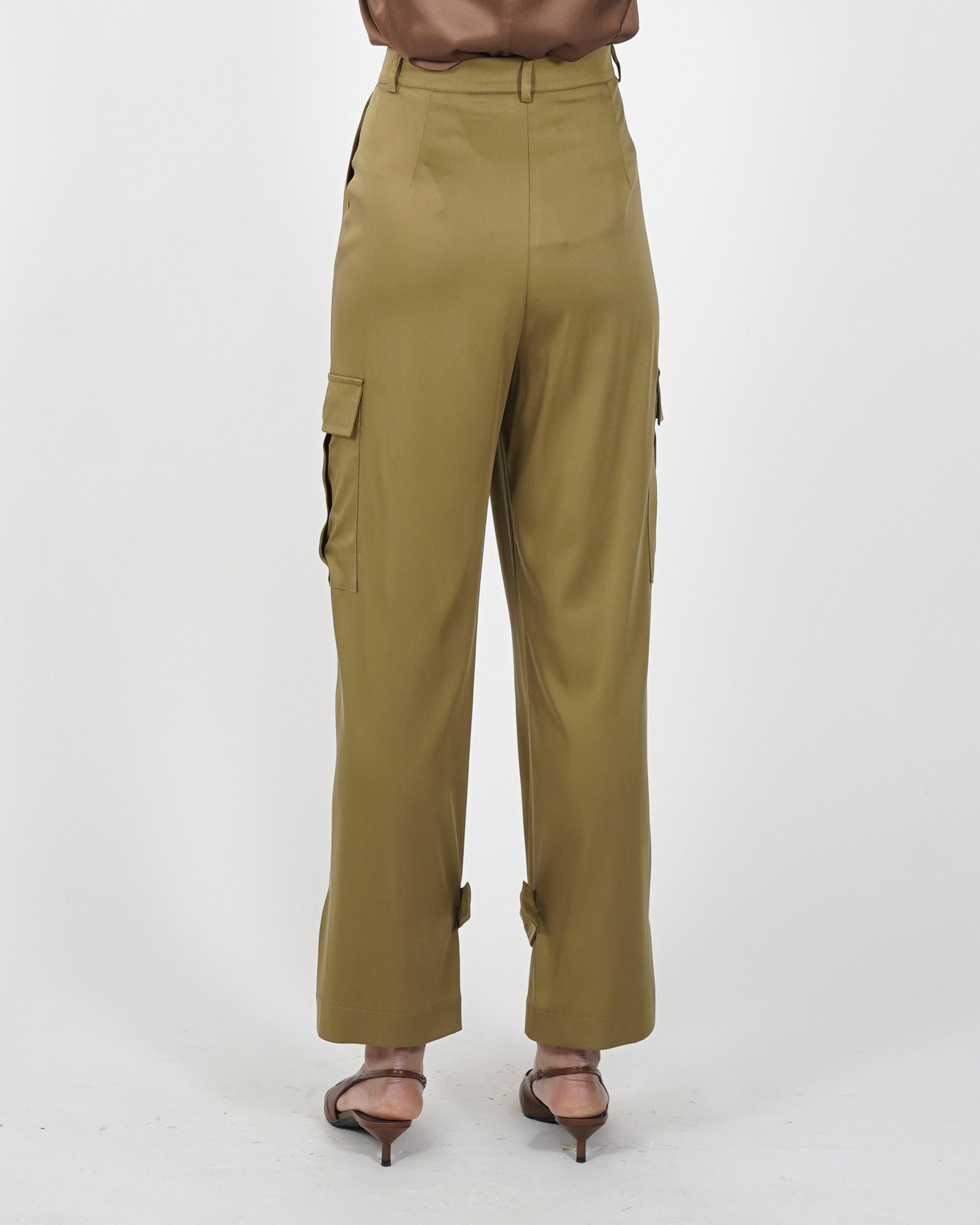 Pantaloni cargo in mano raso - Tirata