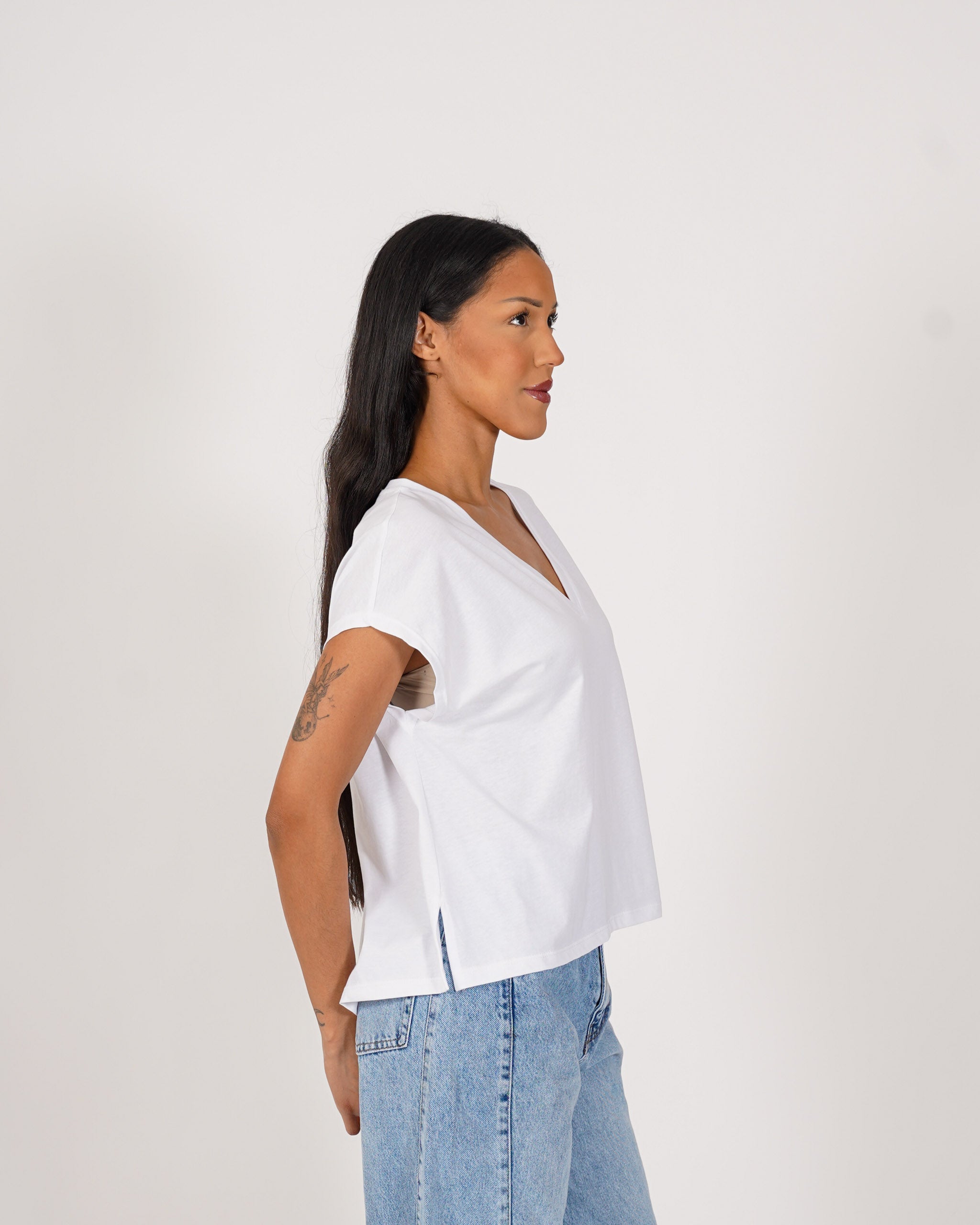 Shirt scollo a v con vestibilità regular in cotone - Illusa