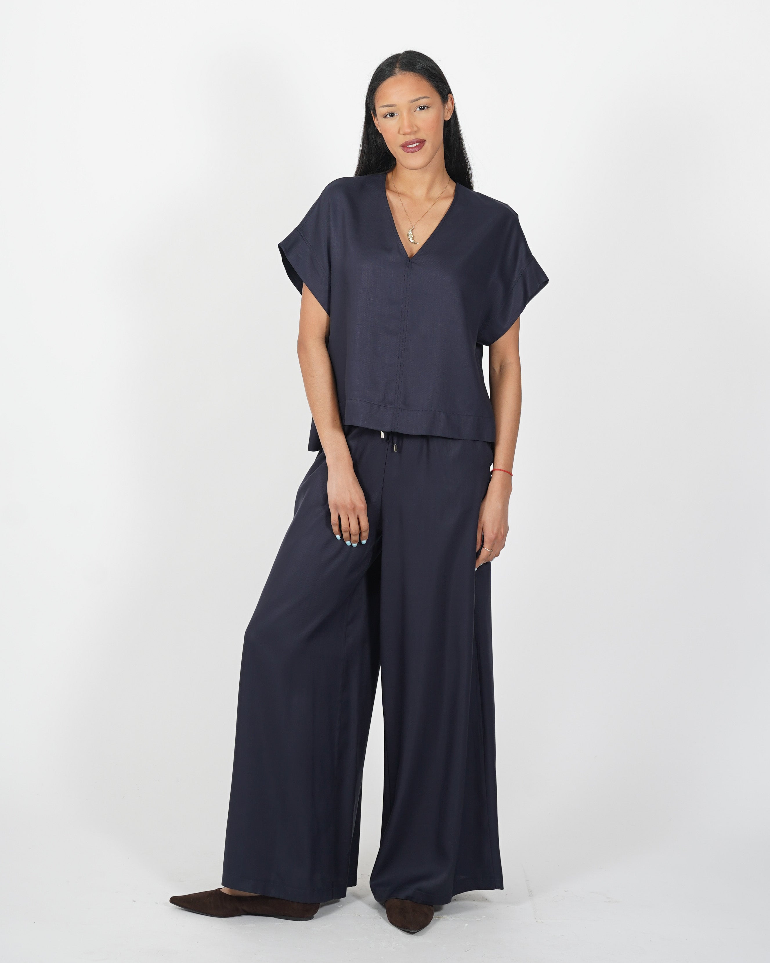 Blusa scollo a v in tessuto lyocell - Orazia