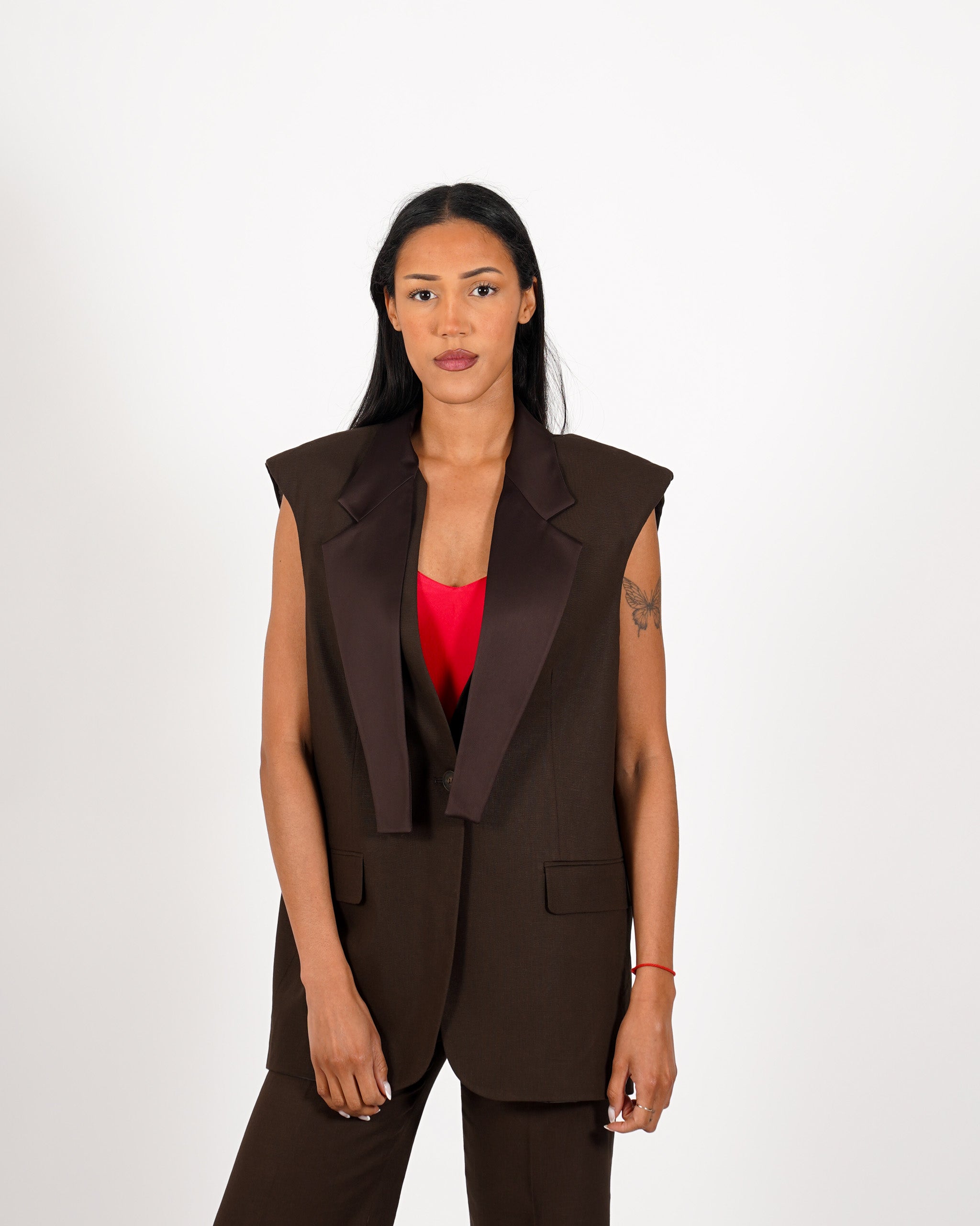 Gilet lungo in lino con revere in raso - Caparbia
