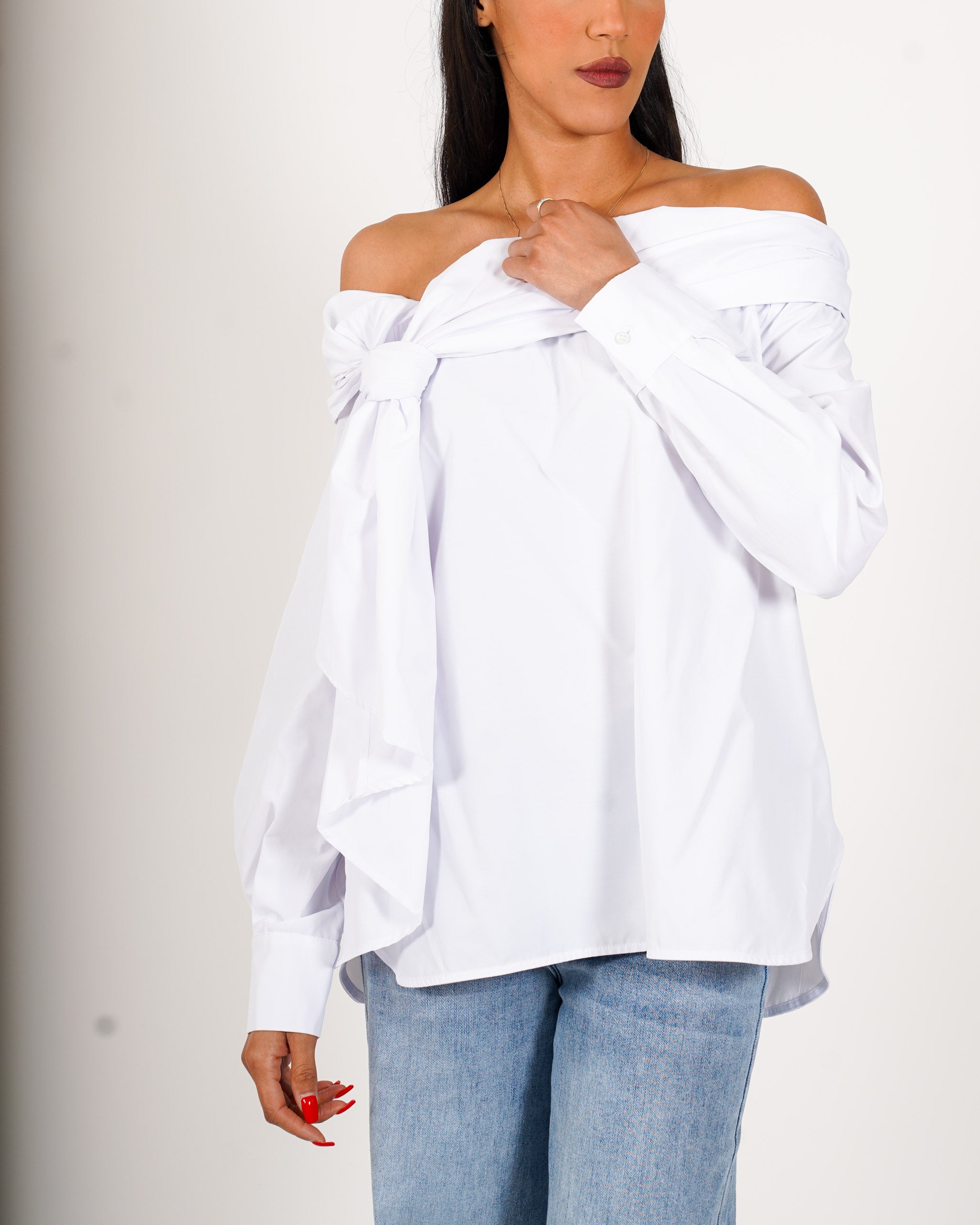 Blusa scollo a barca con nodo - Tragica