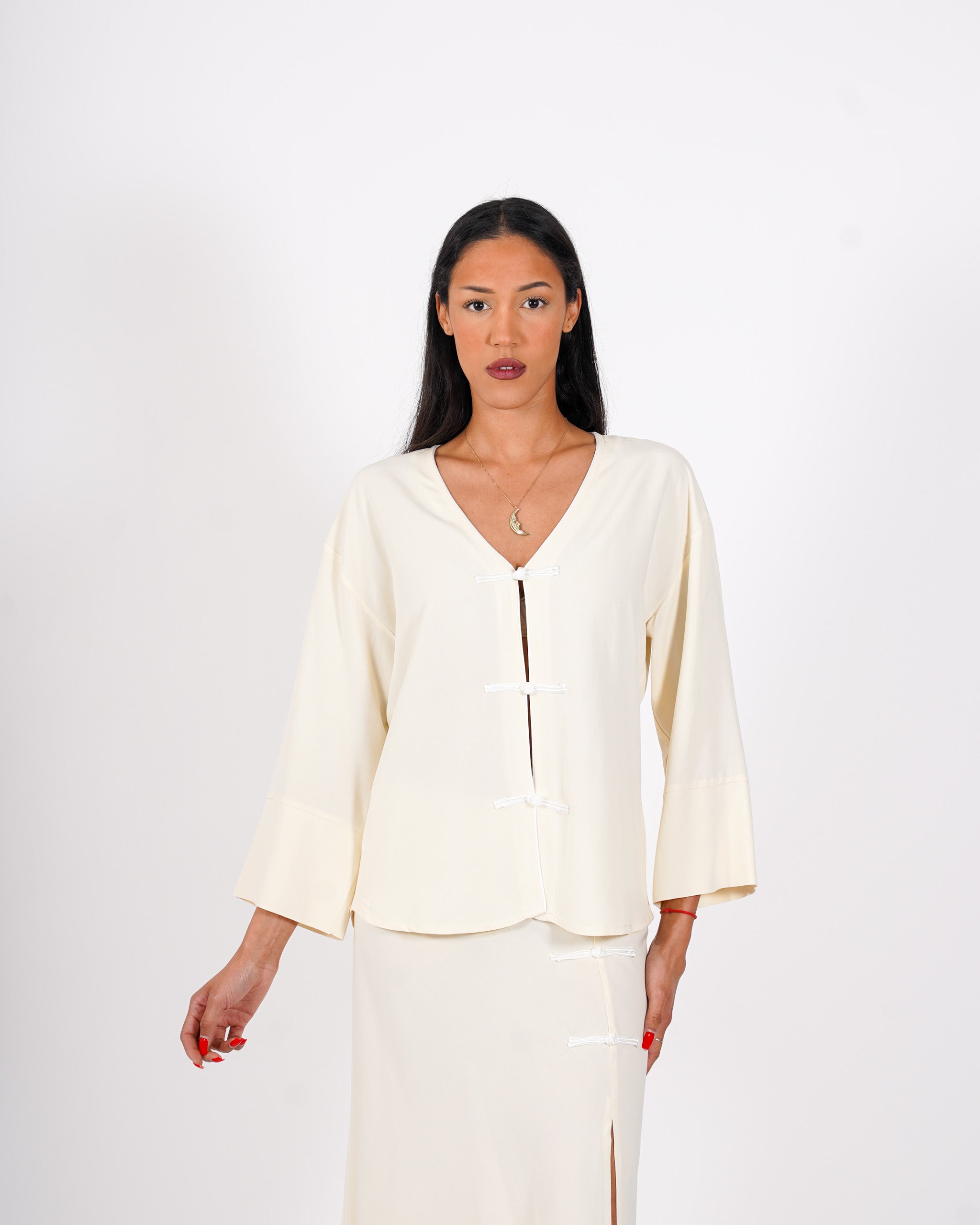 kimono con profilo in contrasto - Colata
