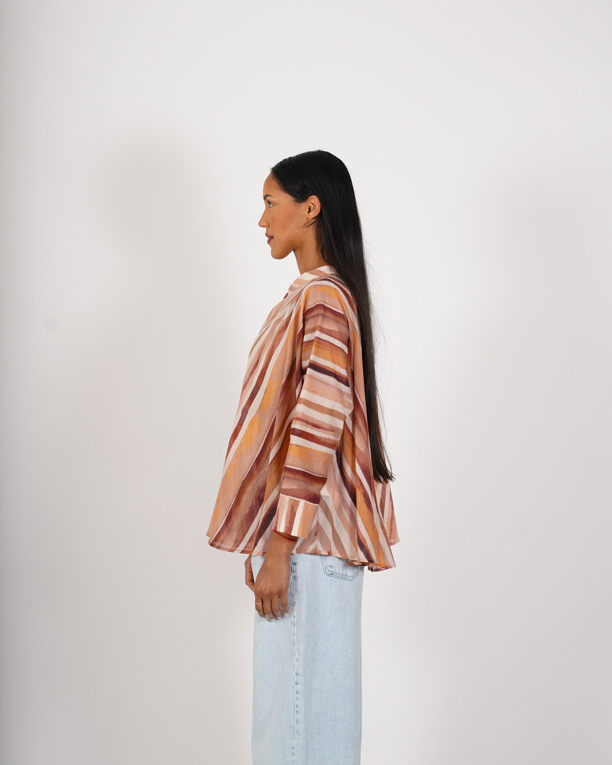 Blusa rigata scollo a v in cotone - Ghiacciata