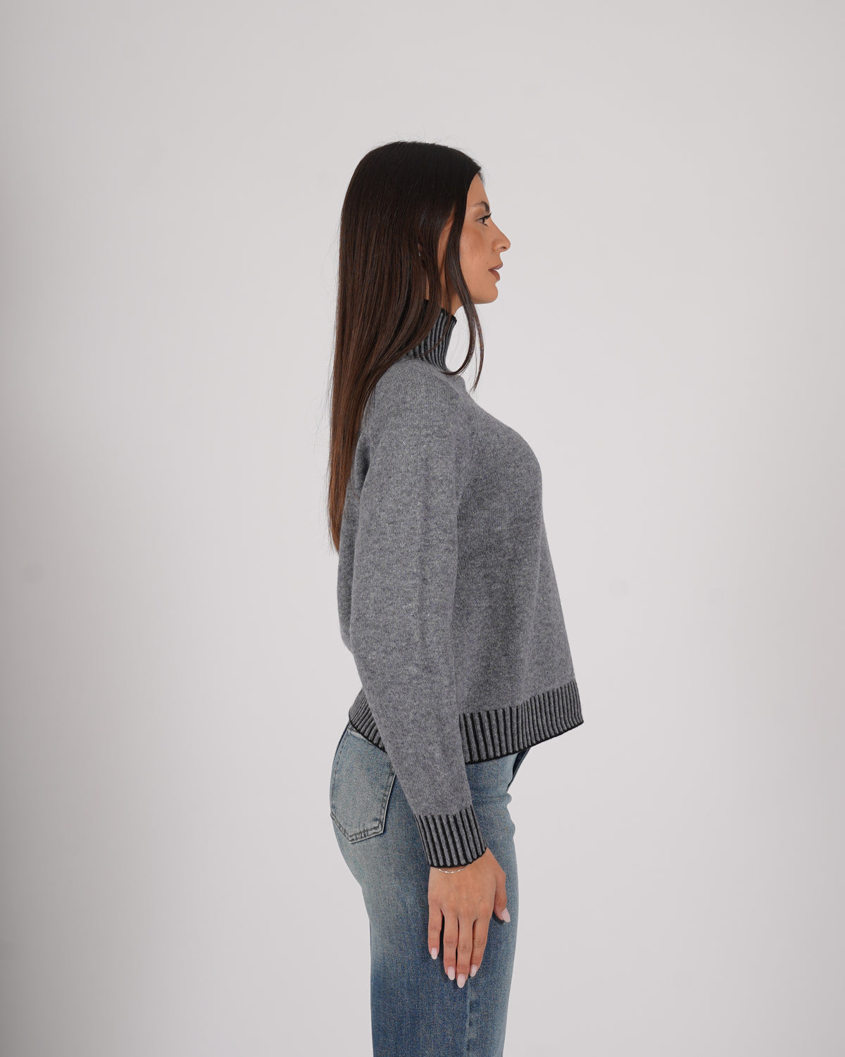 Maglia collo alto in lana - Livarda