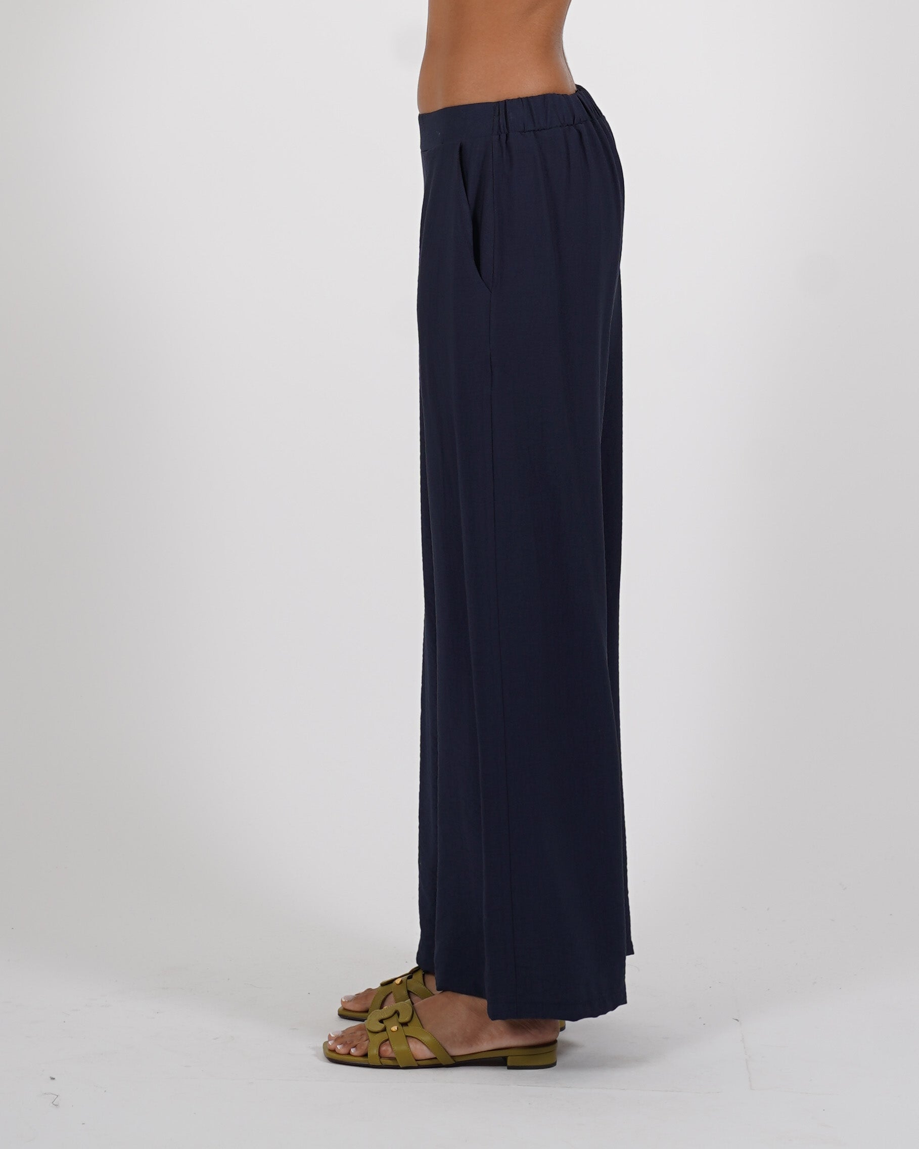 Pantaloni con baschina e gamba larga - Concetta