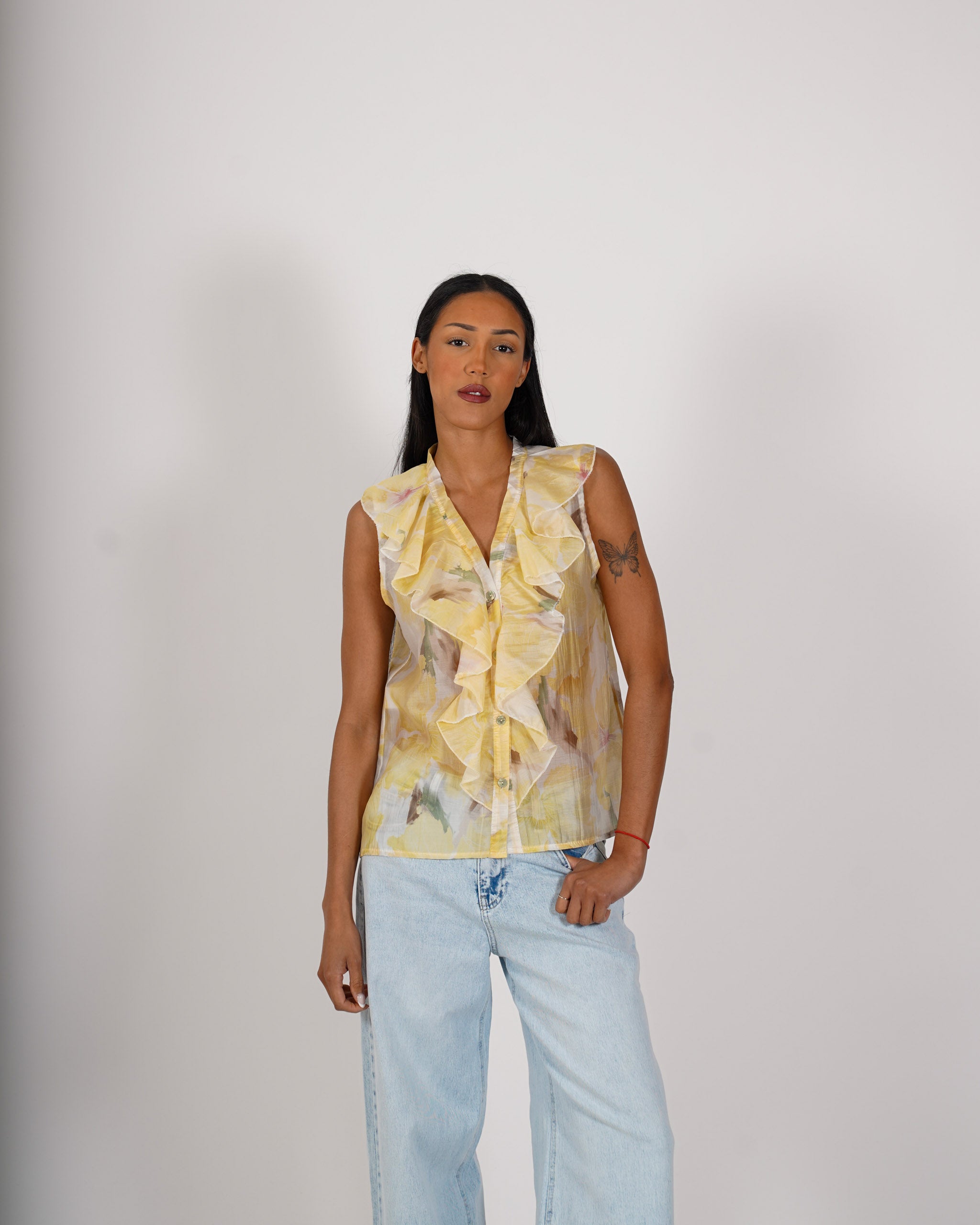 Blusa smanicata stampata con rouche frontale - Priscilla