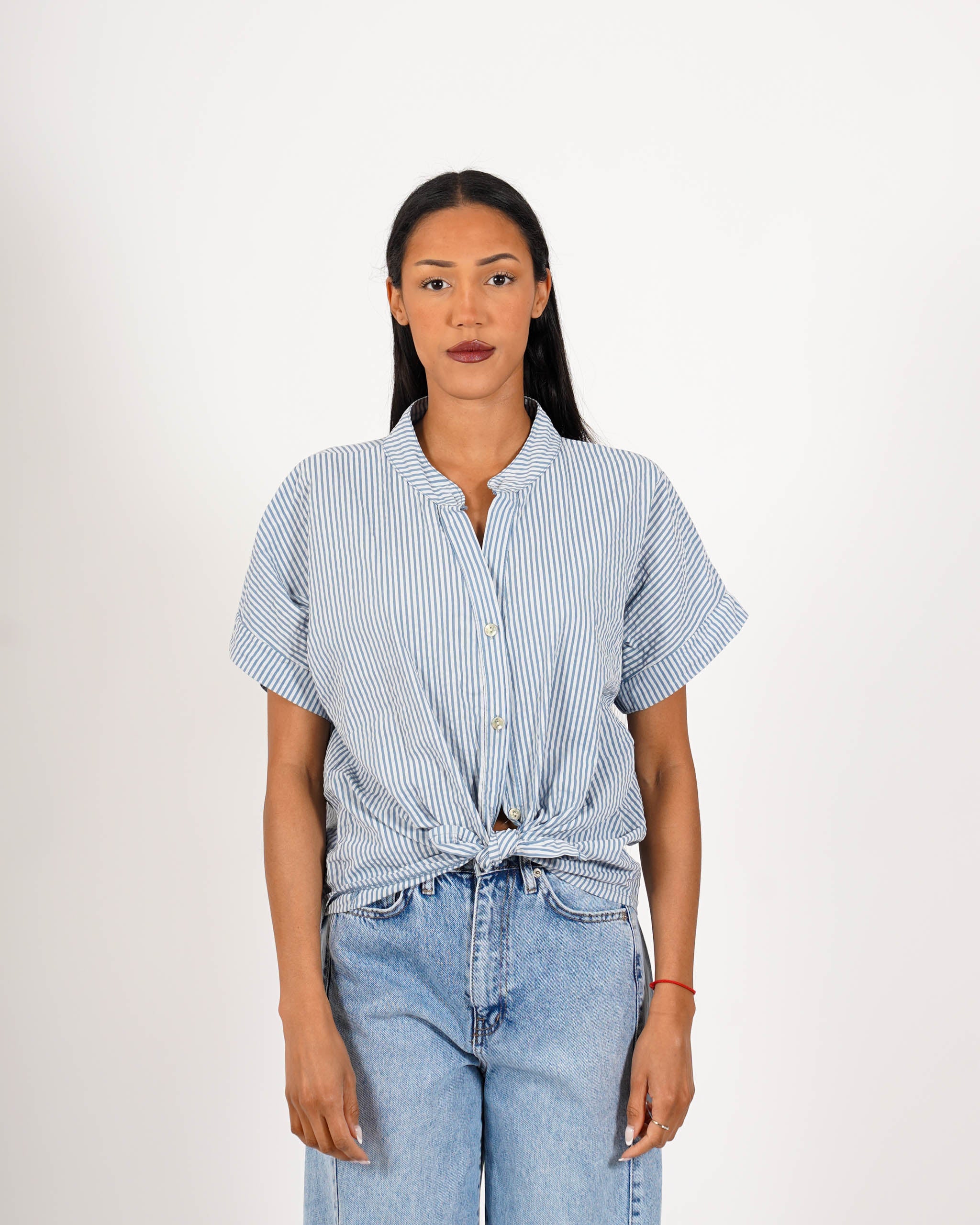 Camicia rigata mezza manica e nodo frontale - Adriana