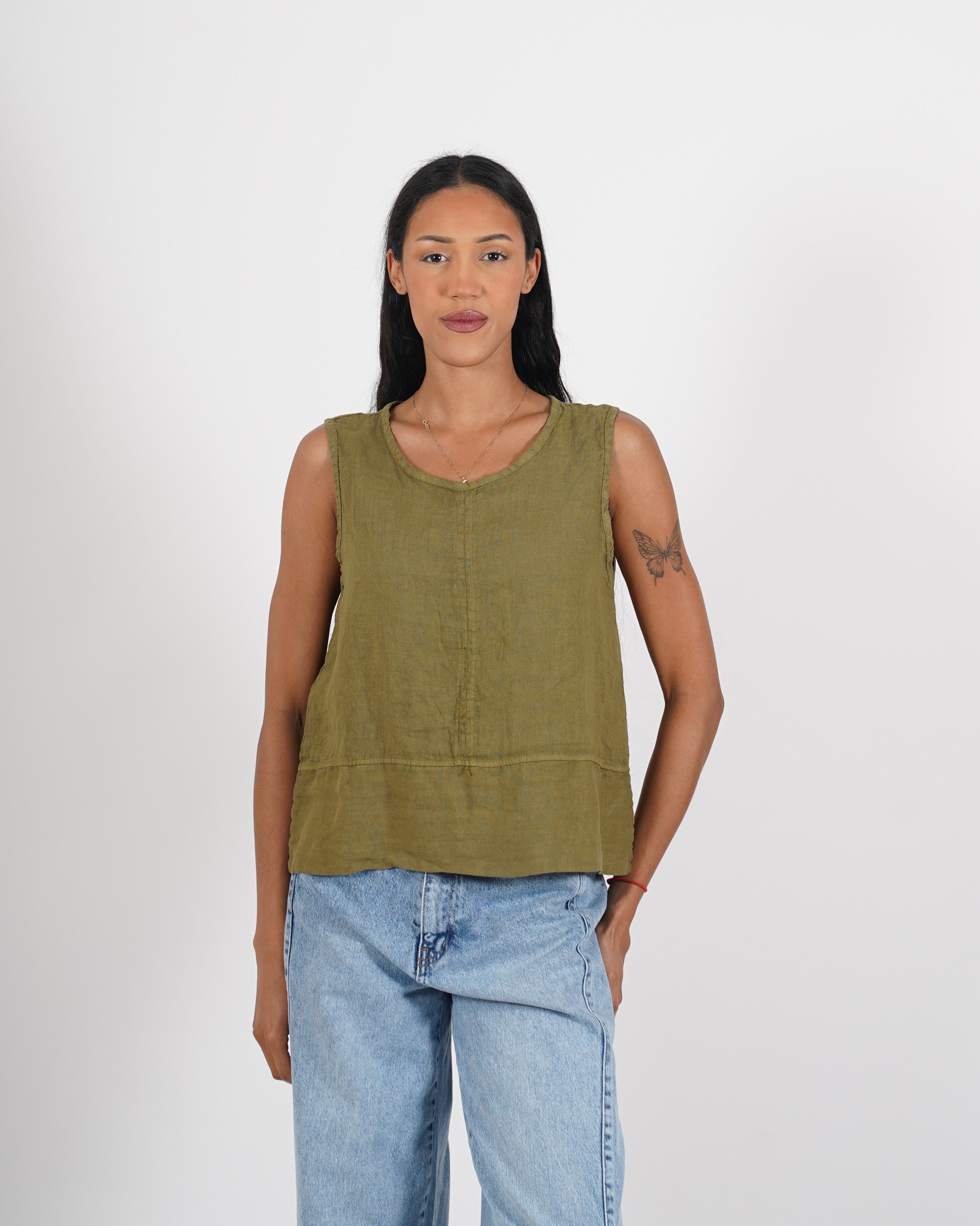 Blusa smanicata girocollo in lino - Logica