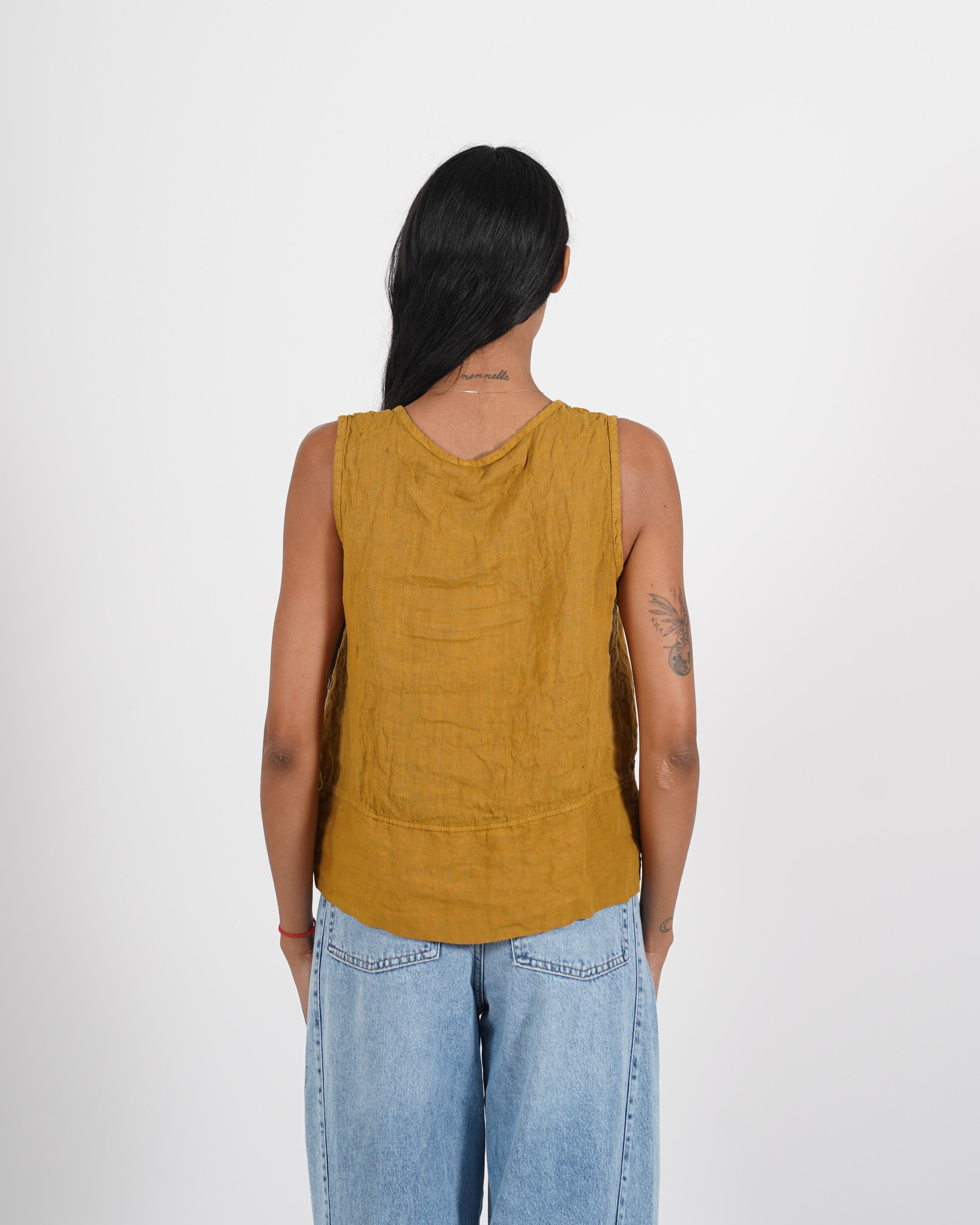 Blusa smanicata girocollo in lino - Logica