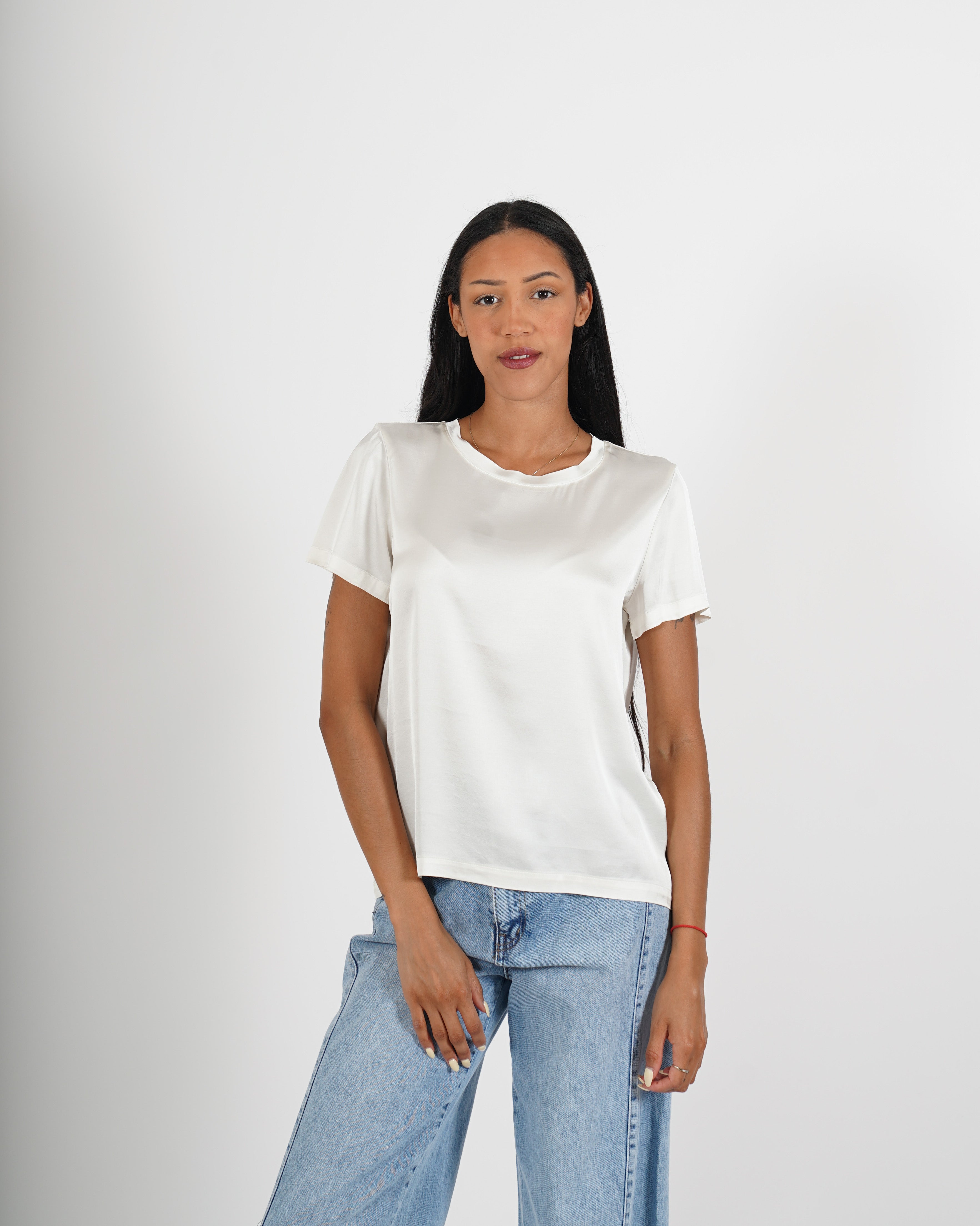 Blusa girocollo mezza manica in raso - Rewill
