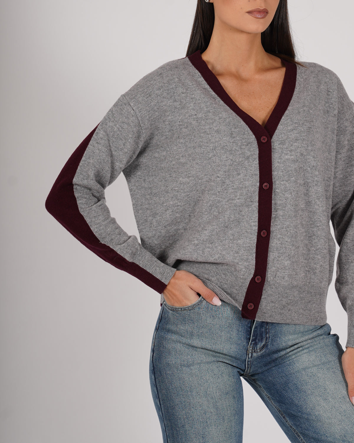 Cardigan in maglia con profilo in contrasto - Saskia