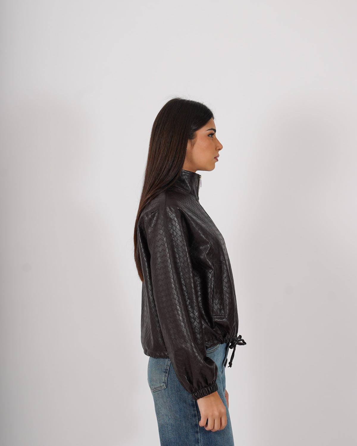 Bomber con zip e tasche in ecopelle intrecciata - Lallina