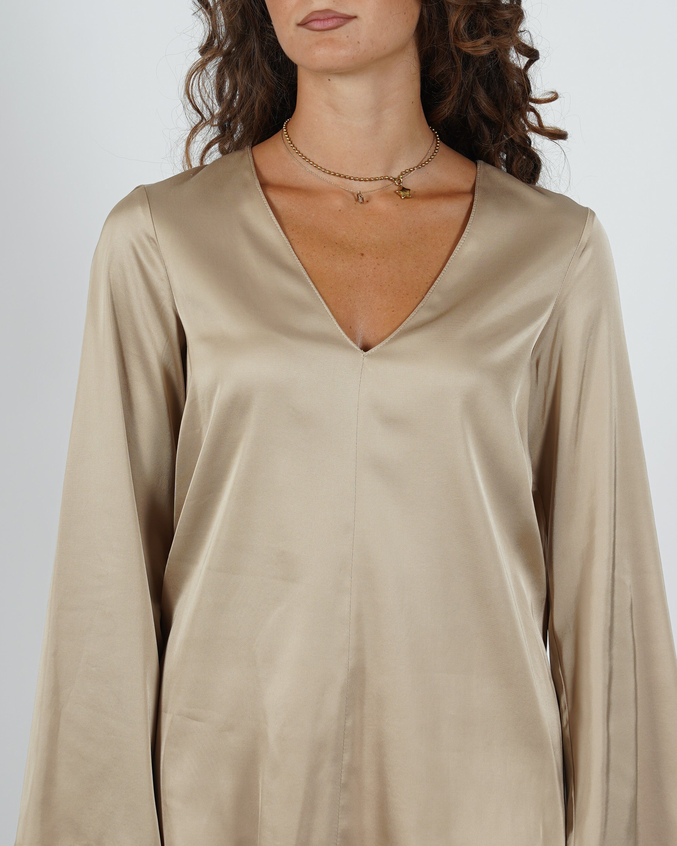 Blusa scollo a v manica lunga in raso - Carrà