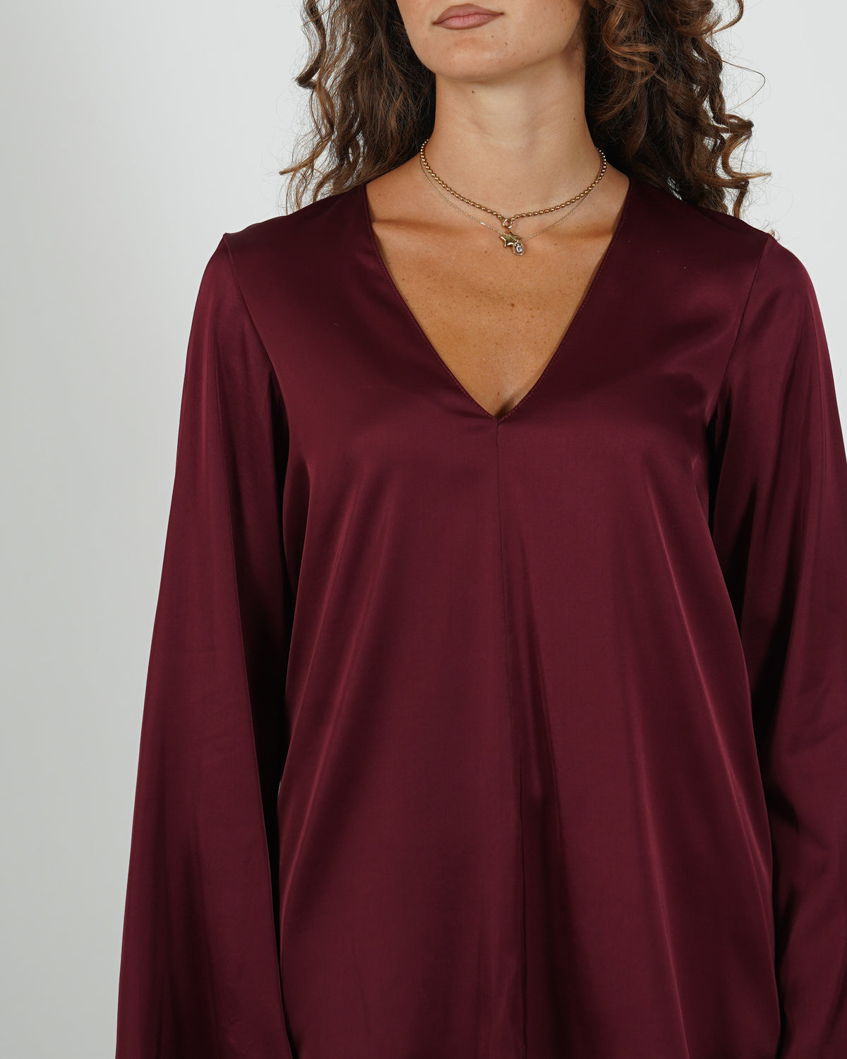 Blusa scollo a v manica lunga in raso - Carrà