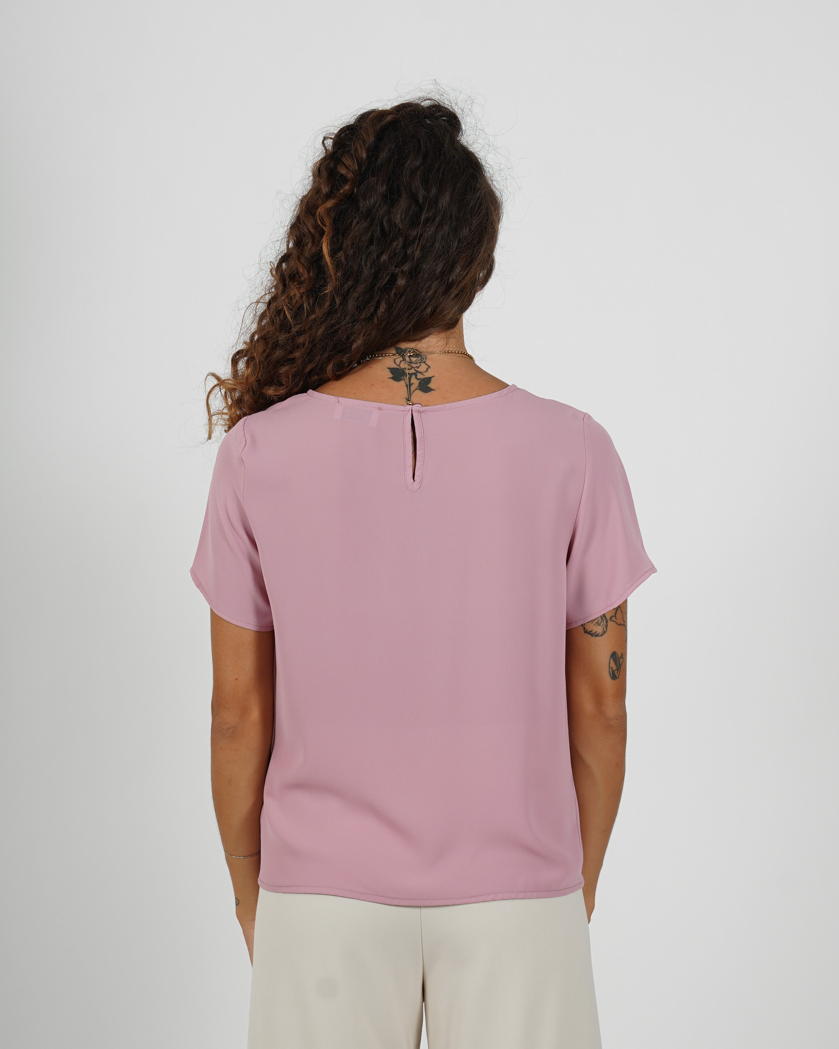 Shirt girocollo con bottoncino sul retro - Althea