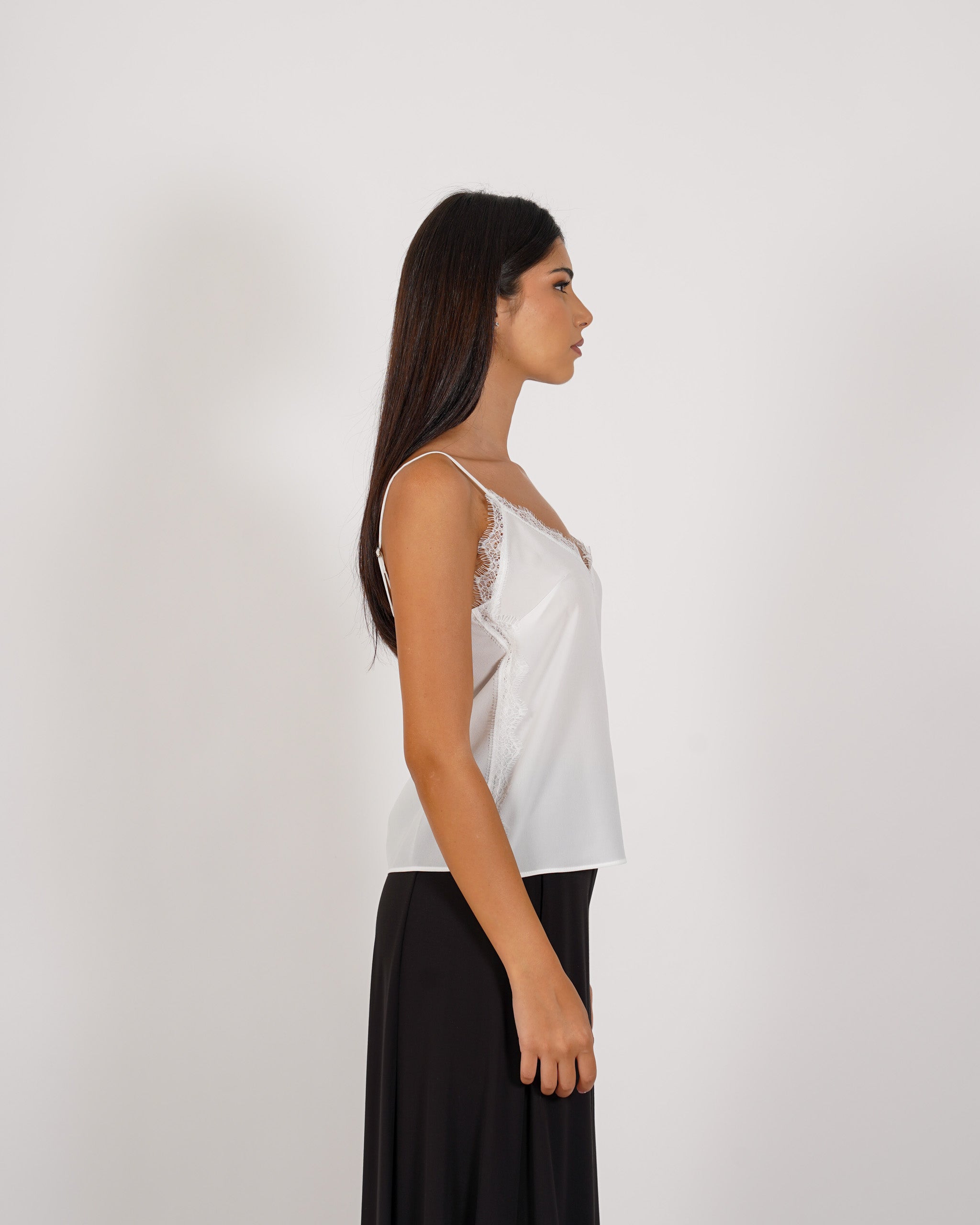 Canotta con profilo in macrame - Disinvolta