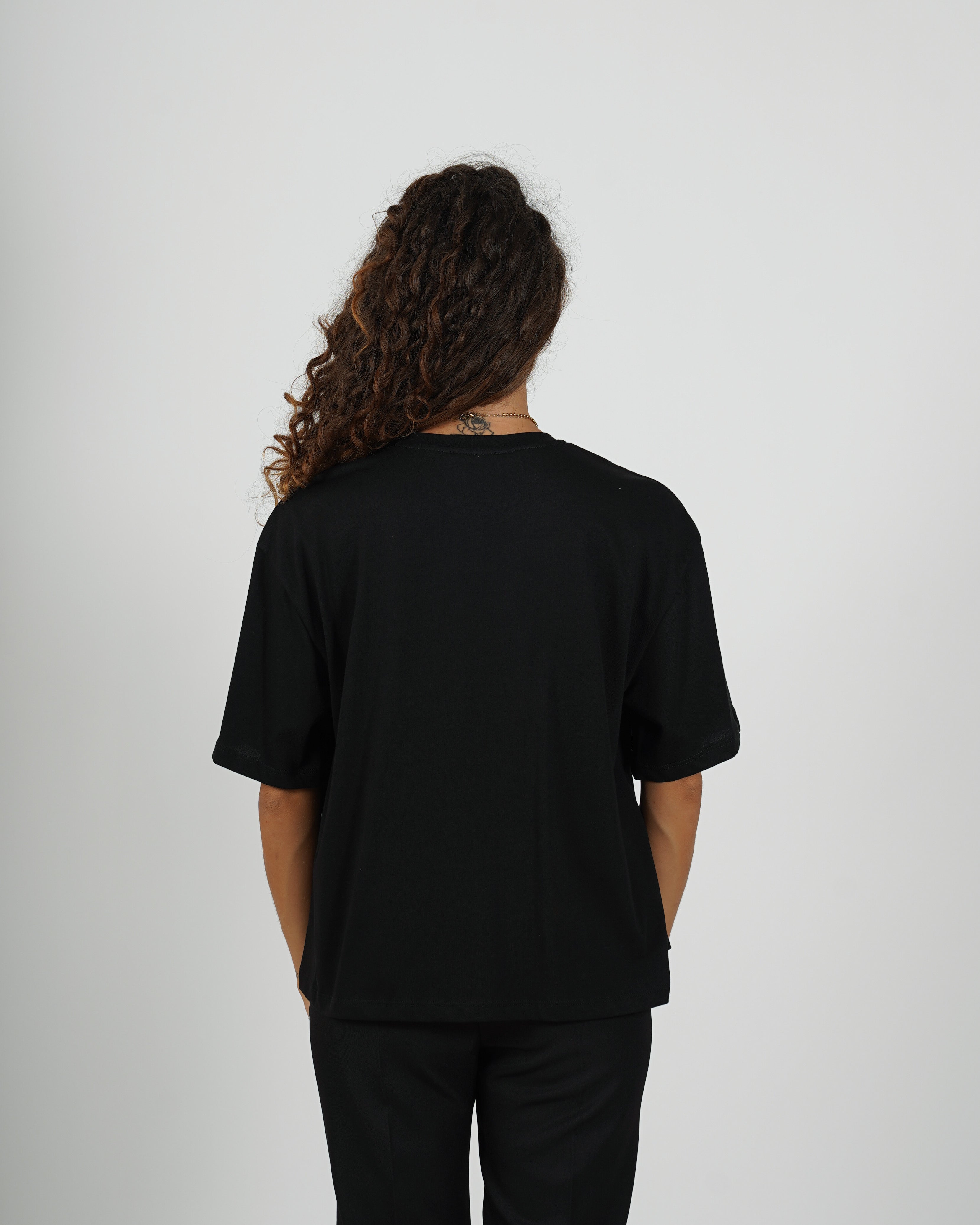 Shirt gircollo con tasca in pizzo macramè - Unica