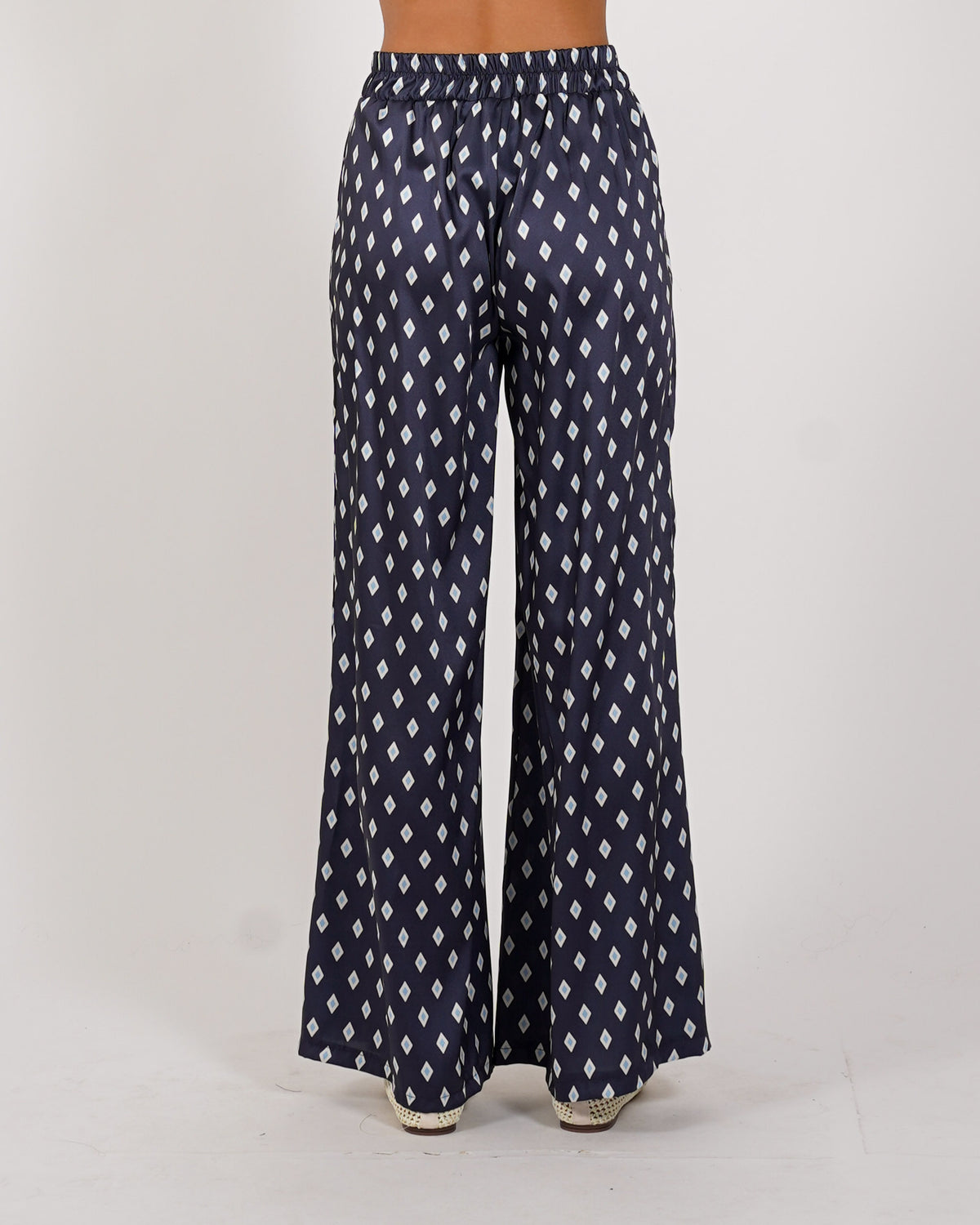 Pantaloni con baschina e gamba larga - Kosice
