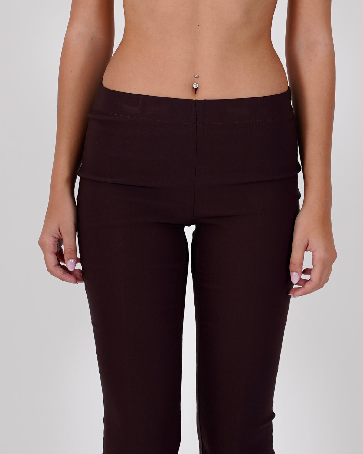 Pantaloni capri con spacco laterale - Attila