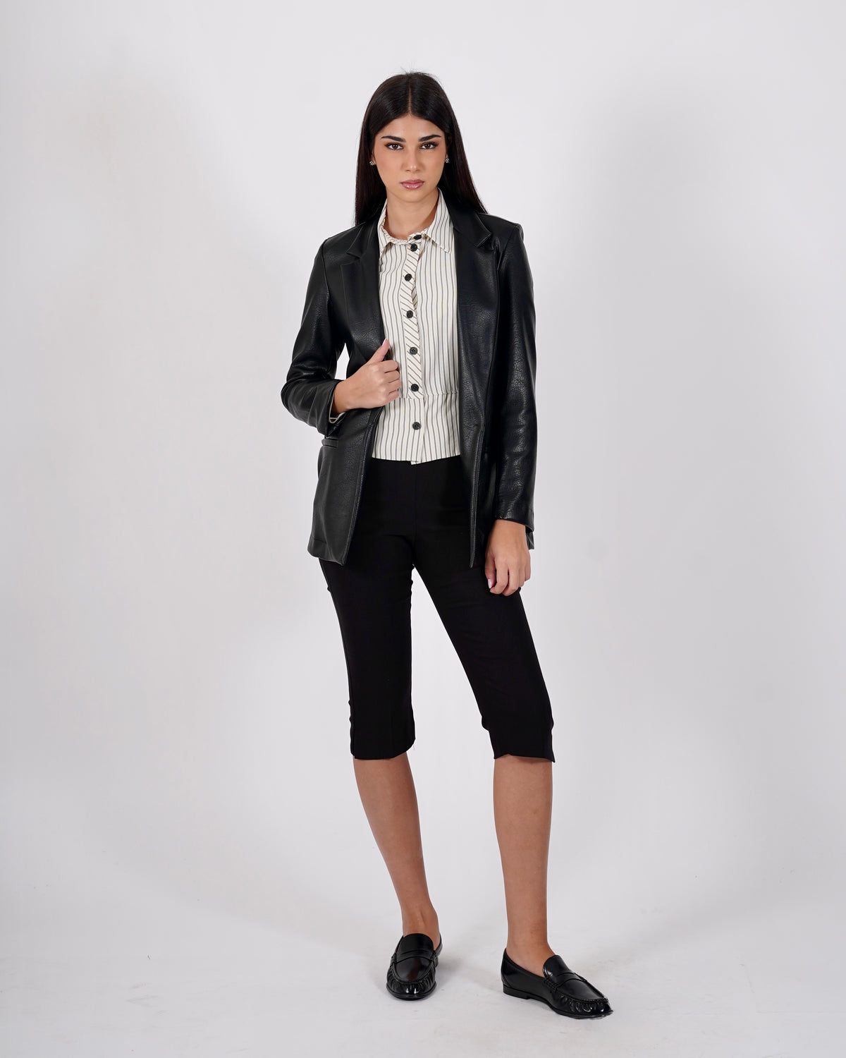 Pantaloni capri con spacco laterale - Attila