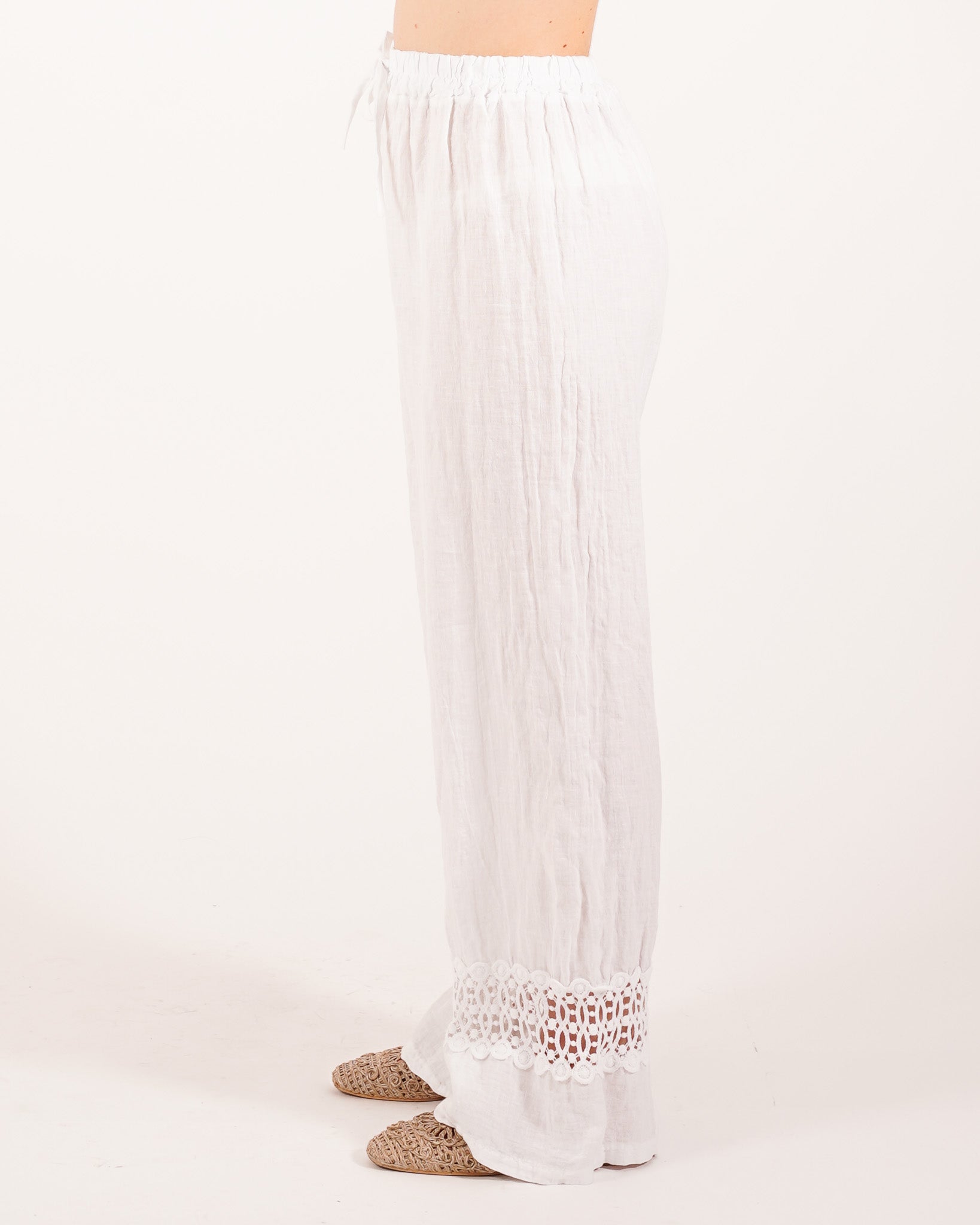 Pantaloni con elastico e passamaneria sul fondo - Caneira