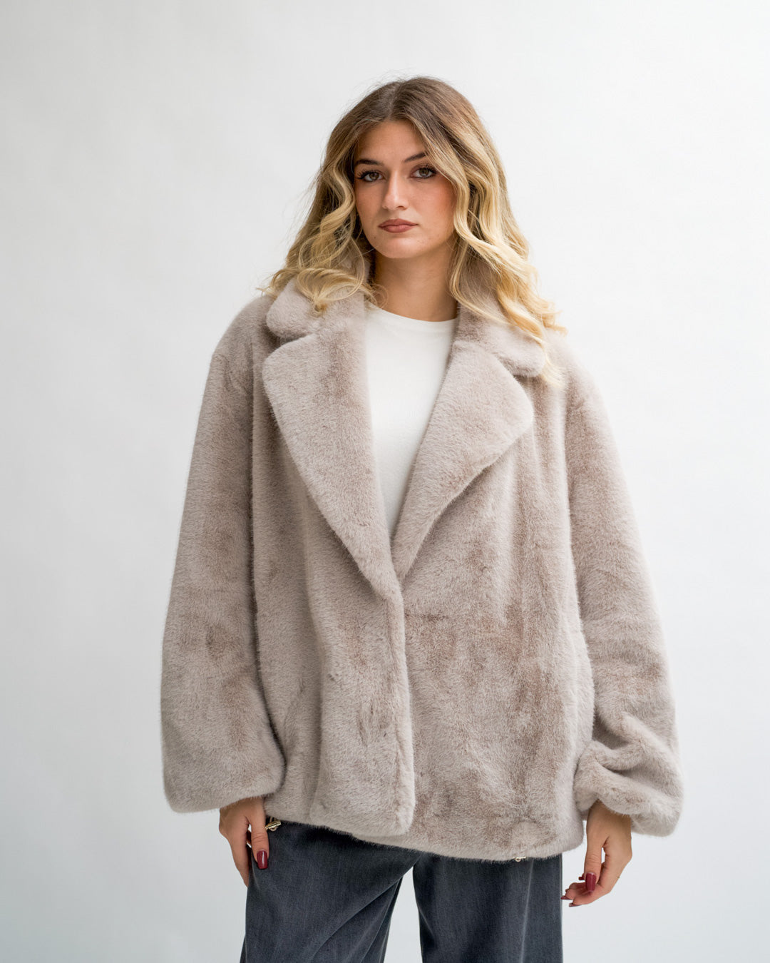 Giacca in eco fur con collo sciallato - Pantano Uncategorized - Hope Abbigliamento e Accessori Donna Online