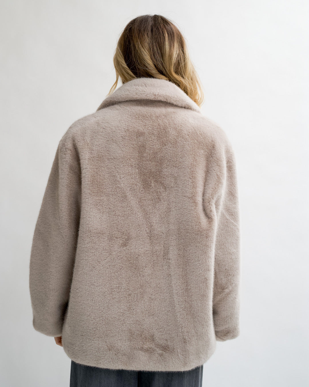 Giacca in eco fur con collo sciallato - Pantano Uncategorized - Hope Abbigliamento e Accessori Donna Online