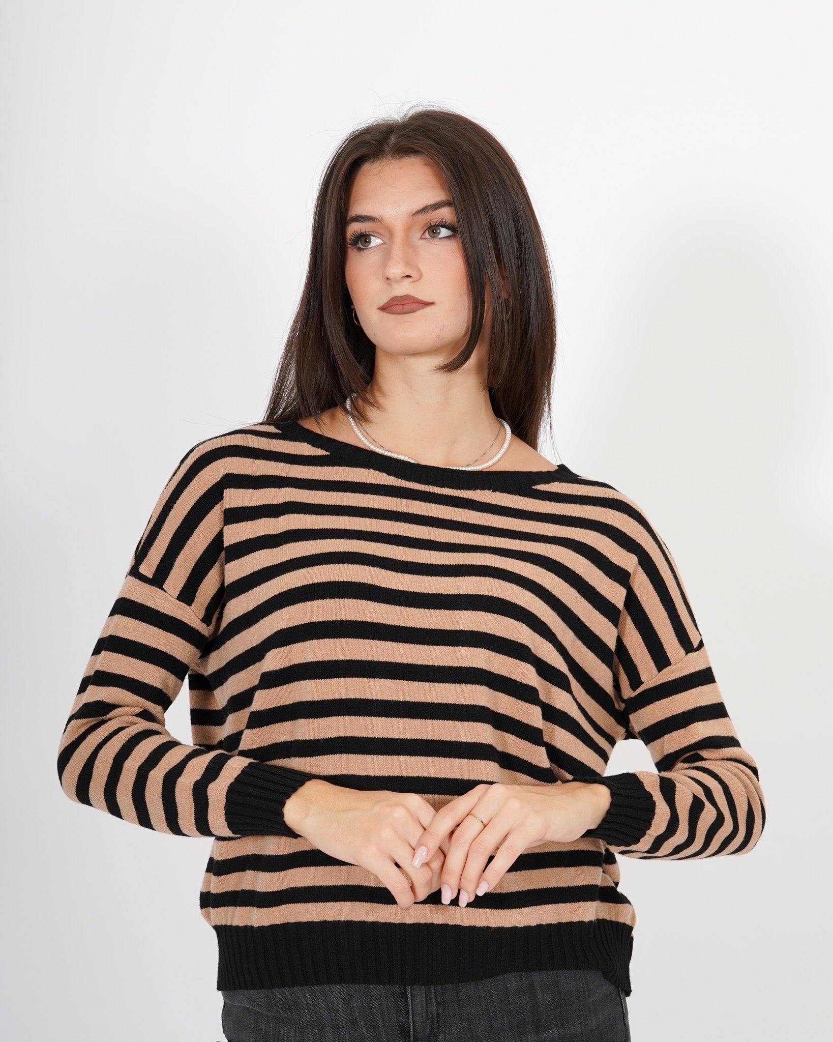 Maglia a righe con collo ampio - Tarallo Uncategorized - Hope Abbigliamento e Accessori Donna Online